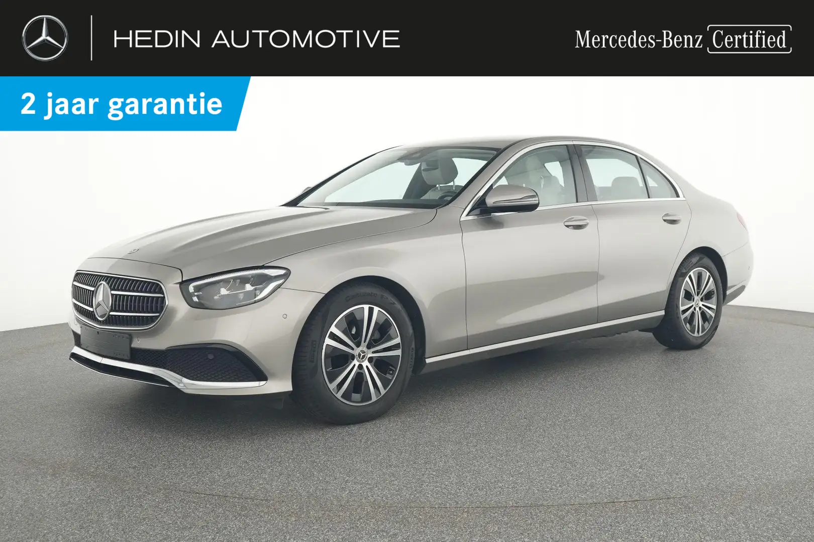 Mercedes-Benz E 200 d | Trekhaak | Verwarmde Zetels | Smartphone Integ Argent - 1