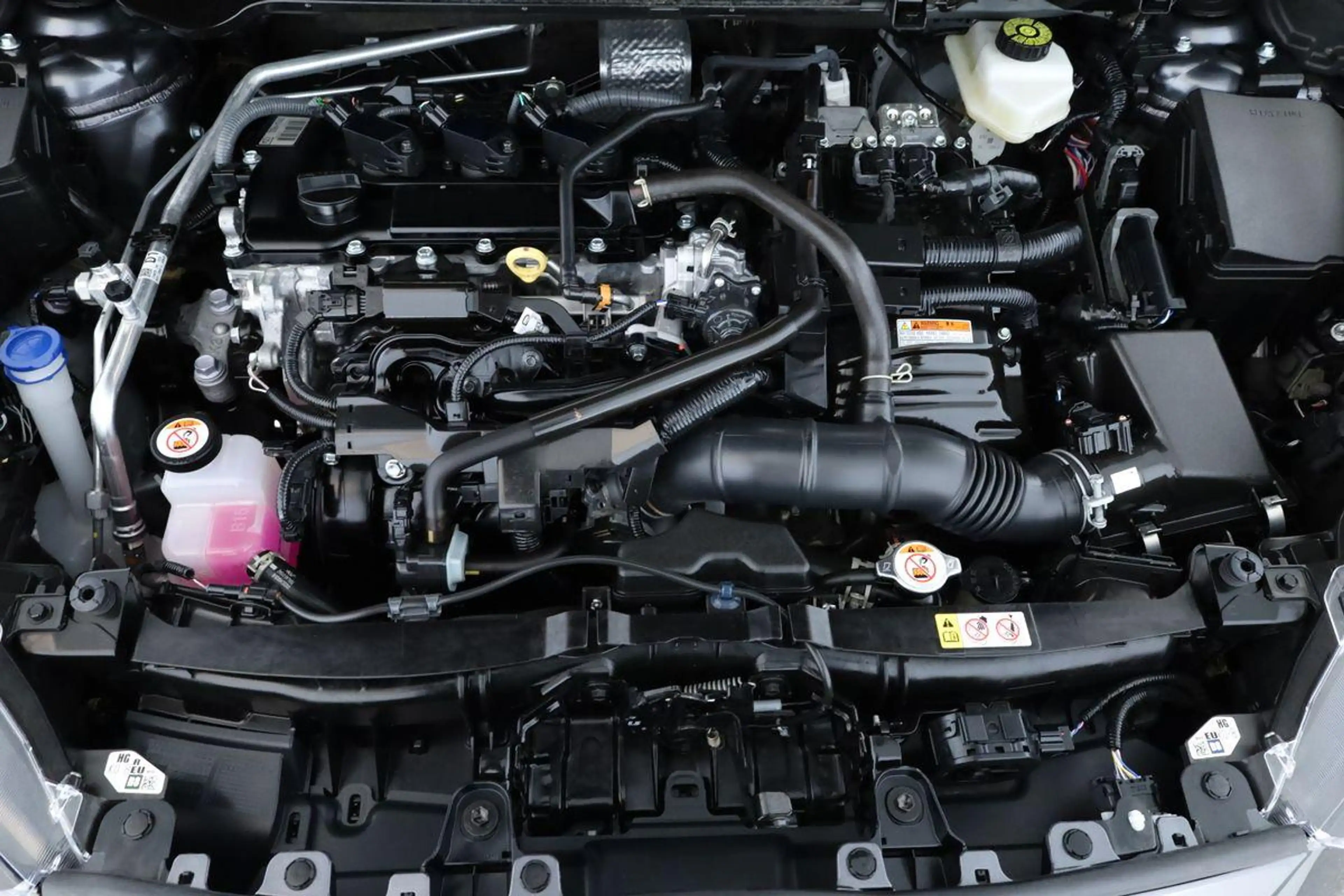 Toyota Yaris Hybrid 116 Teamplayer LED App SHZ Key Kam — photo 8