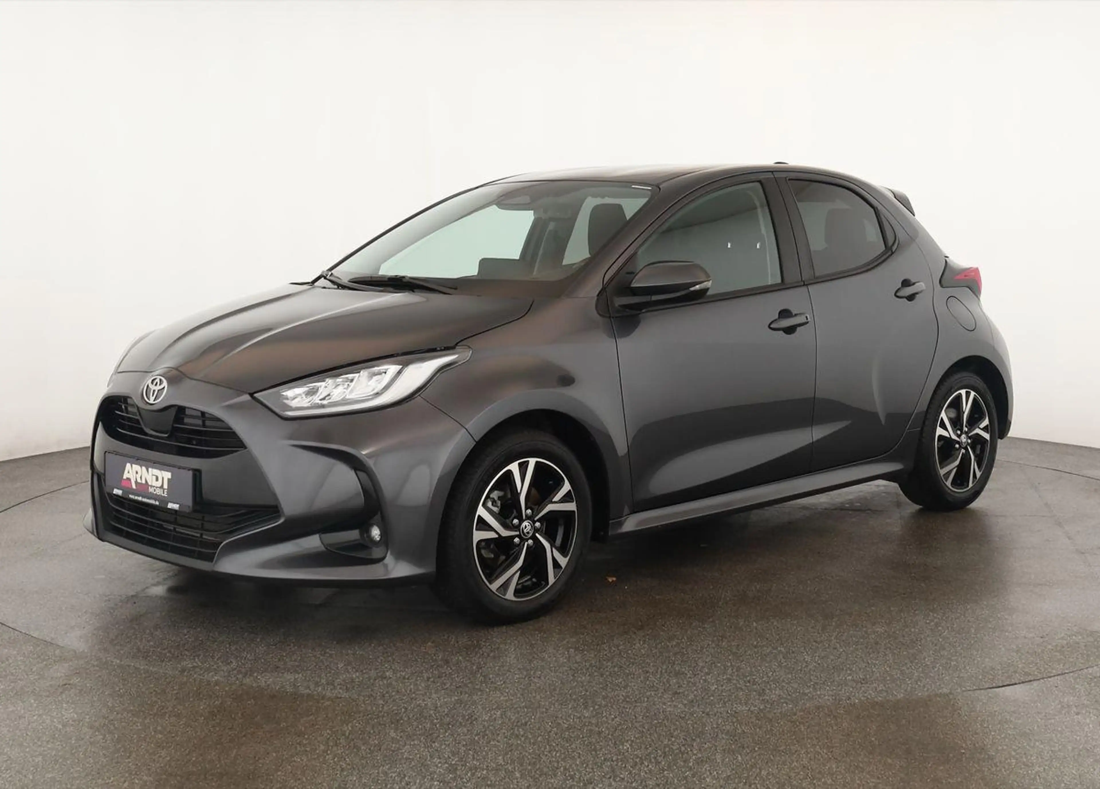Toyota Yaris Hybrid 116 Teamplayer LED App SHZ Key Kam — photo 2