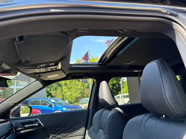 Mitsubishi Outlander 2,4 PHEV 4WD Diamond Luxury BlackEdition /incl. Winterräder Ansicht 10
