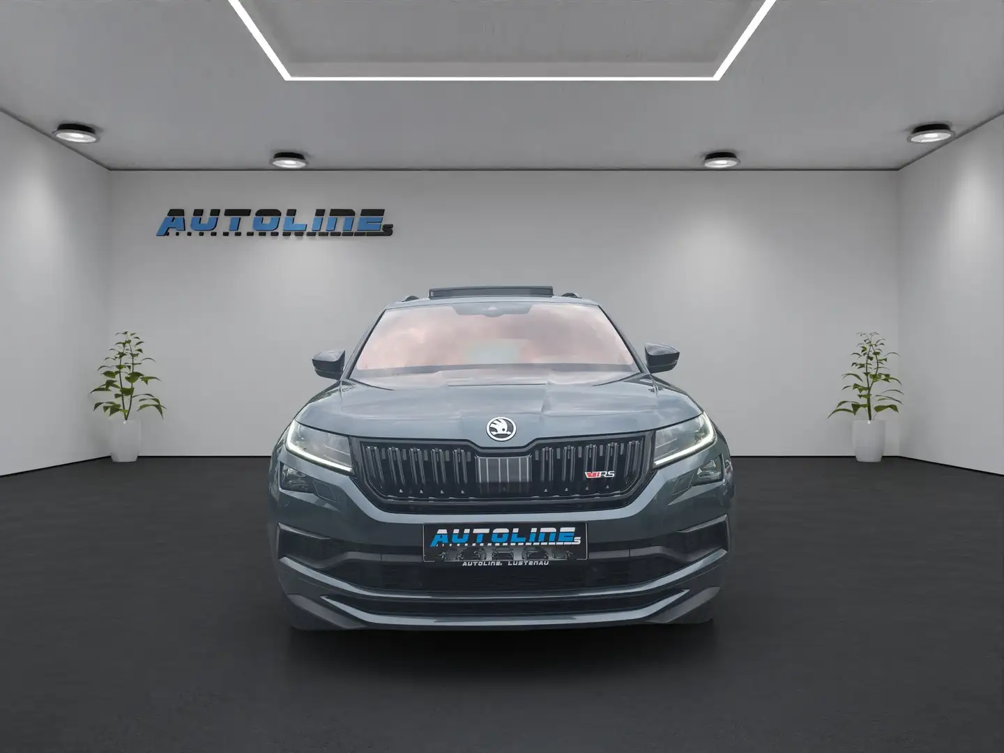 Skoda Kodiaq RS 4x4 SCR *MEMORY* *LED* *PANO* *KEYLESS* *360* Grijs - 2