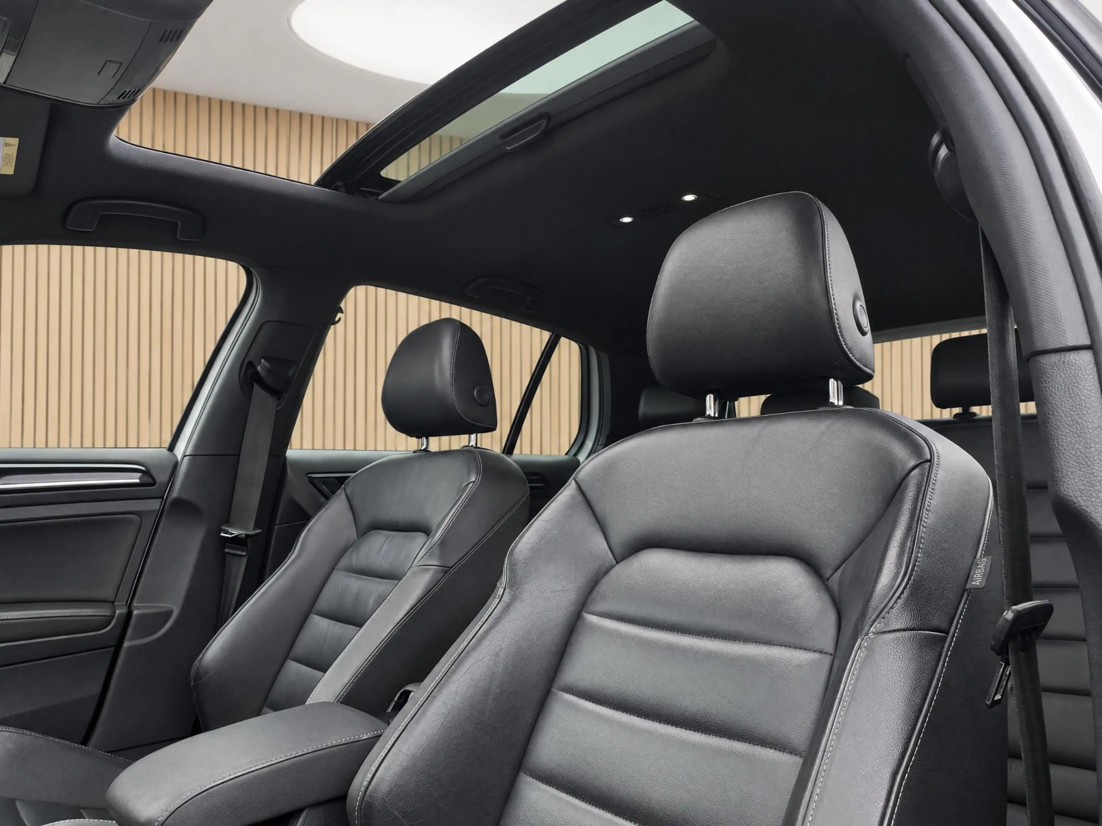 Volkswagen Golf GTE 1.4 TSI |Pano |Leder |Stoelverw. |Camera |ACC — photo 5