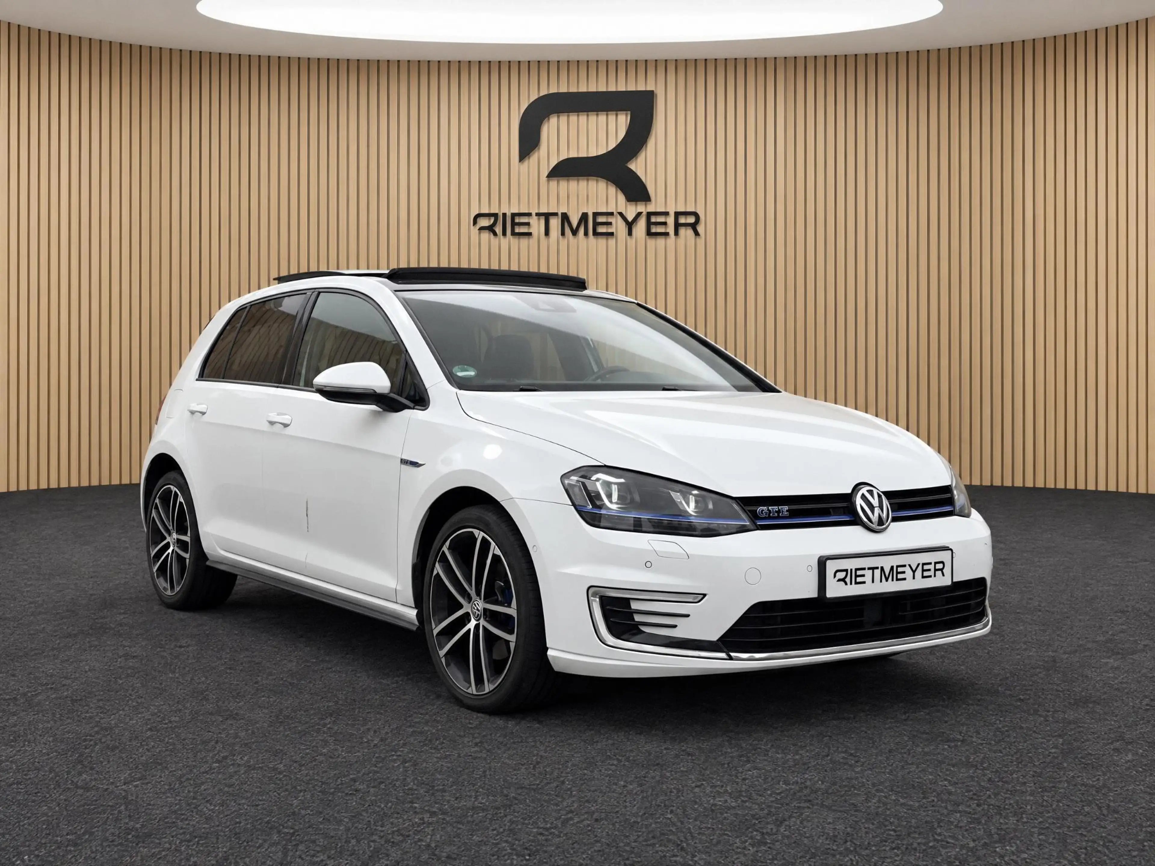 Volkswagen Golf GTE 1.4 TSI |Pano |Leder |Stoelverw. |Camera |ACC — photo 12