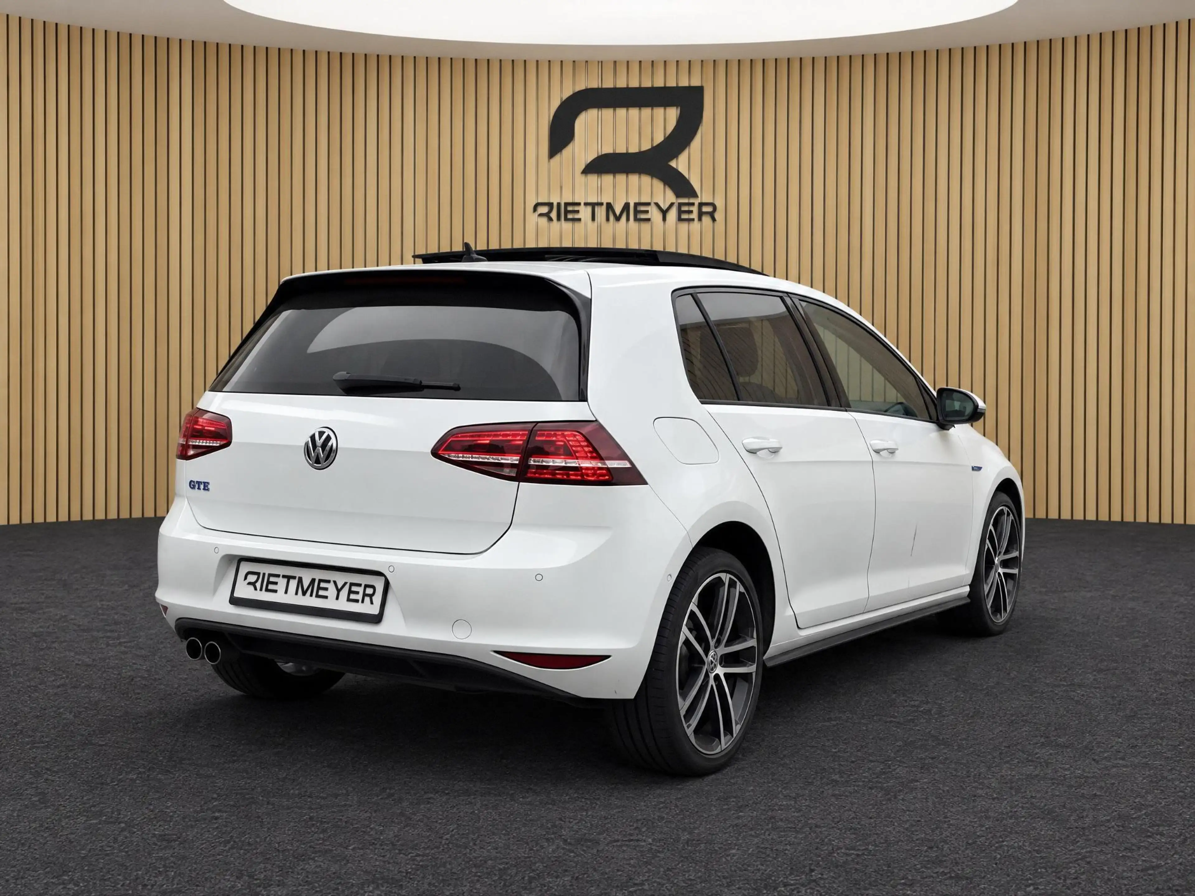 Volkswagen Golf GTE 1.4 TSI |Pano |Leder |Stoelverw. |Camera |ACC — photo 10