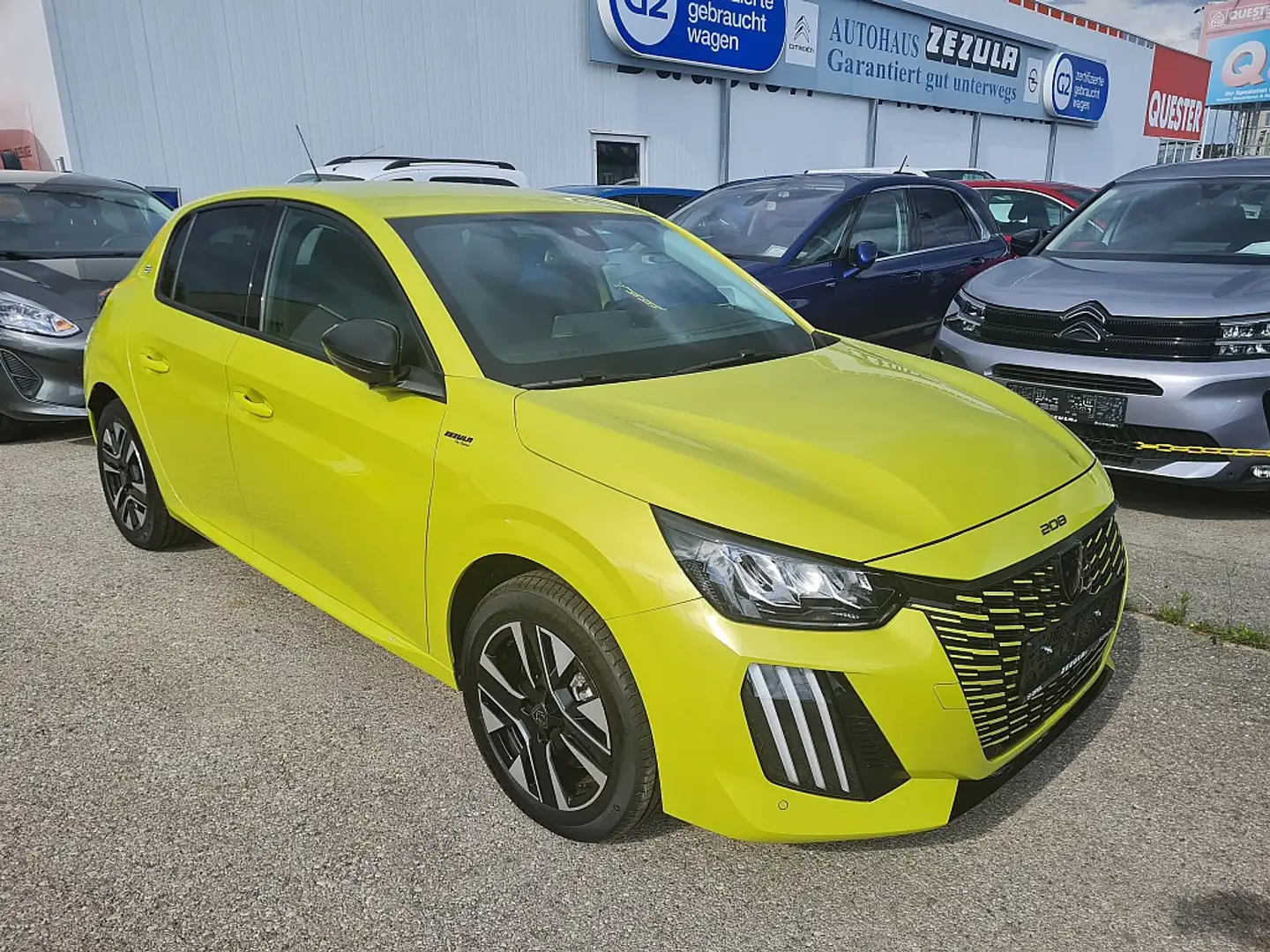 Peugeot e-208 136PS 50kWh Active Gelb - 1