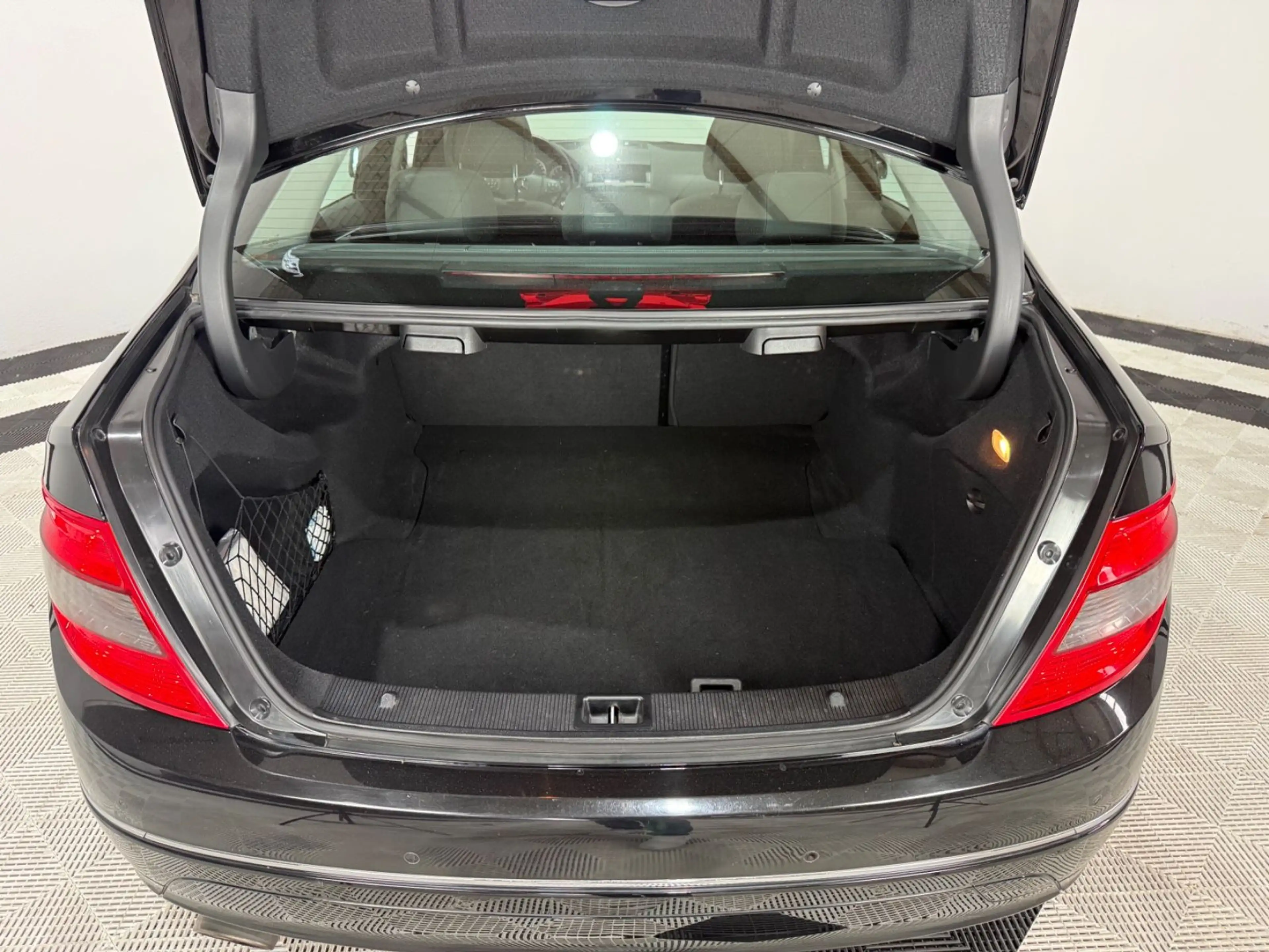Mercedes-Benz C 200 CGI Avantgarde BlueEFFICIENCY°Klima°Navi° — photo 7