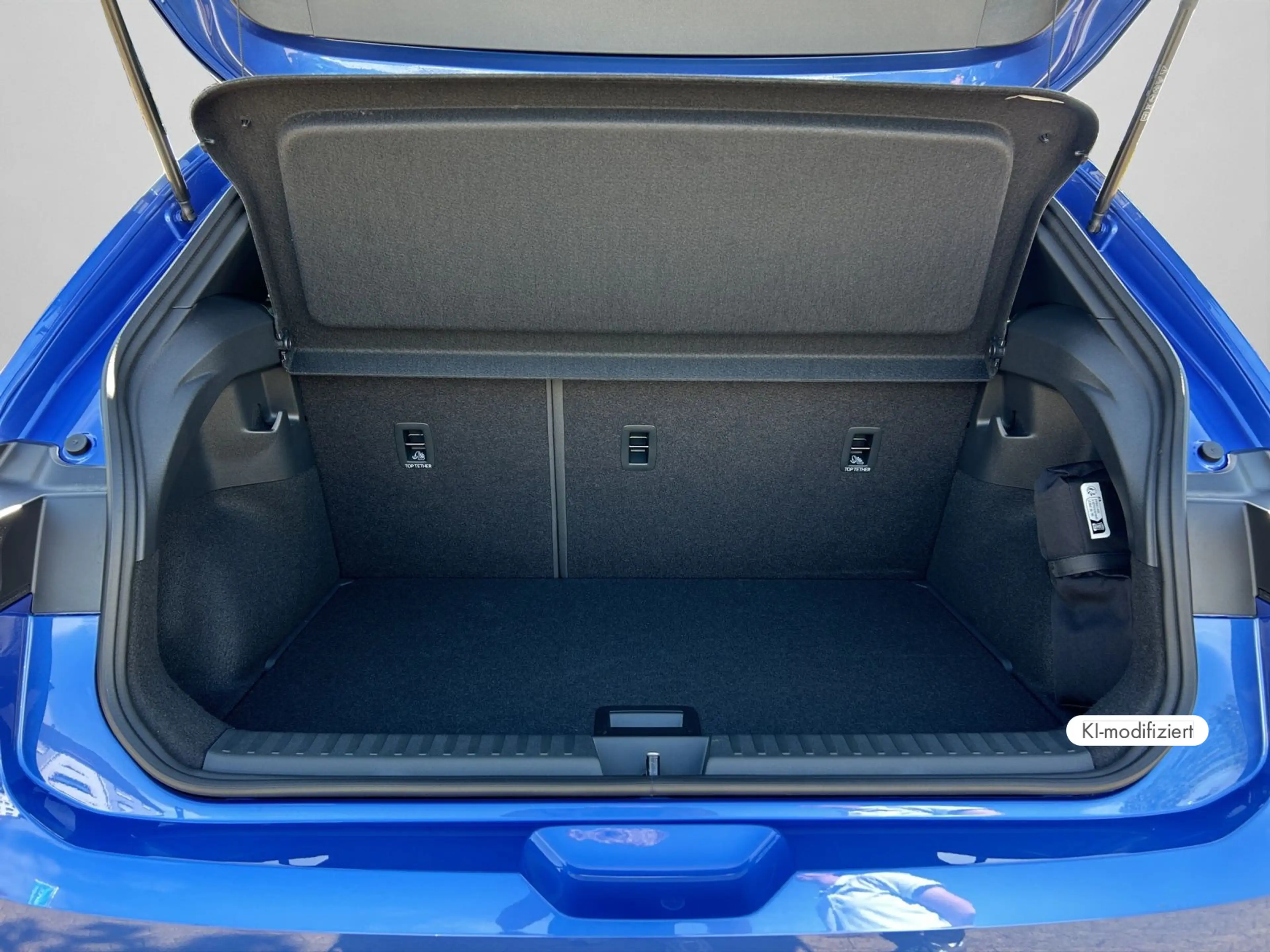 Volkswagen ID. Polo Launch-Ed. Style 211PS 52kWh 1G-Auto — photo 15