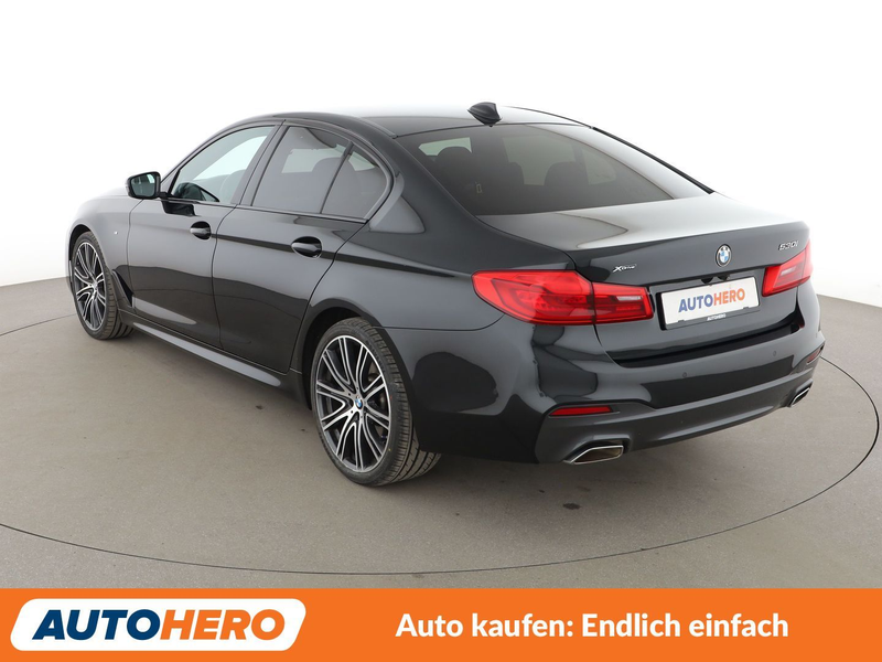 BMW 530 530i xDrive M Sport Aut.*NAV*HUD*TEMPO*CAM*PDC* — photo 4