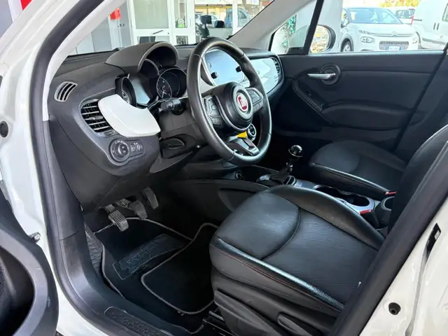 Fiat 500x view 10
