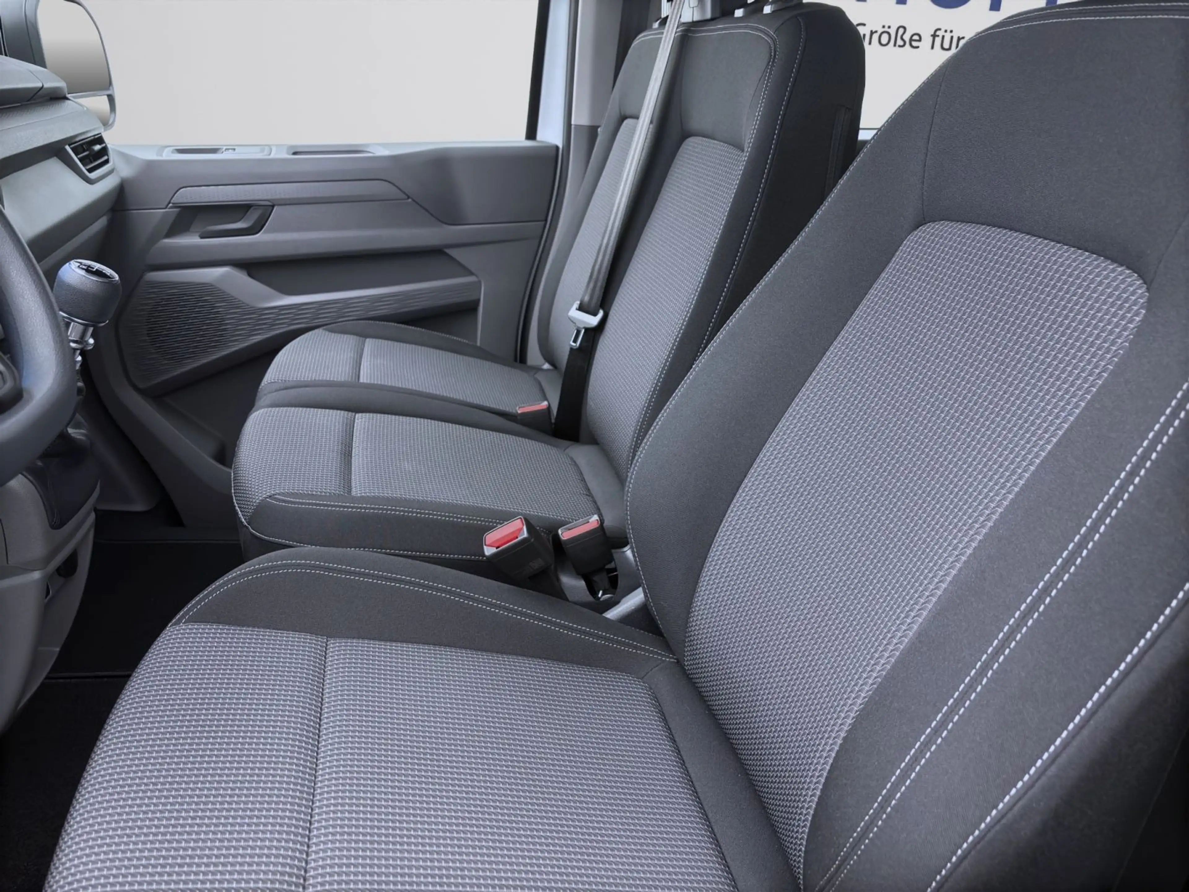 Volkswagen T7 Caravelle 2.0 TDI KR NAVI KAMERA KLIMA PDC LE — photo 9
