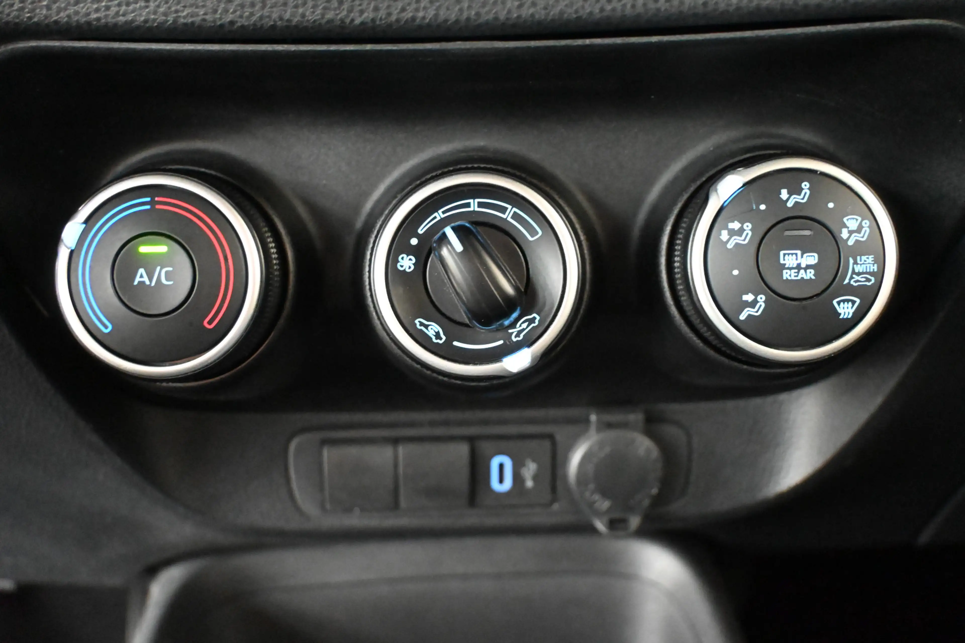 Toyota Aygo X 1.0 VVT-i MT Play Nap! Airco Adaptieve Cruise Came — photo 11