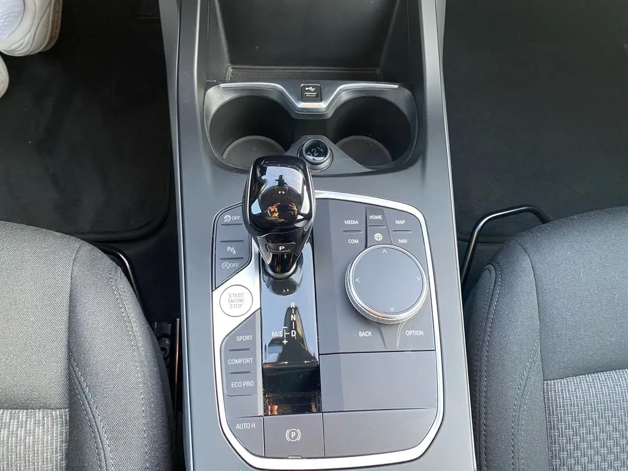 BMW 220 d Gran Coupé Advantage,ab 249,- € mtl. 14