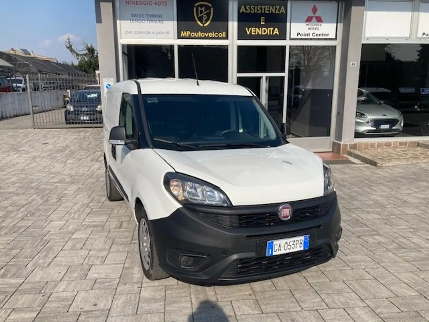 Fiat Doblo 1.4 tjt 16v natural power Easy 120cv Bianco - 1