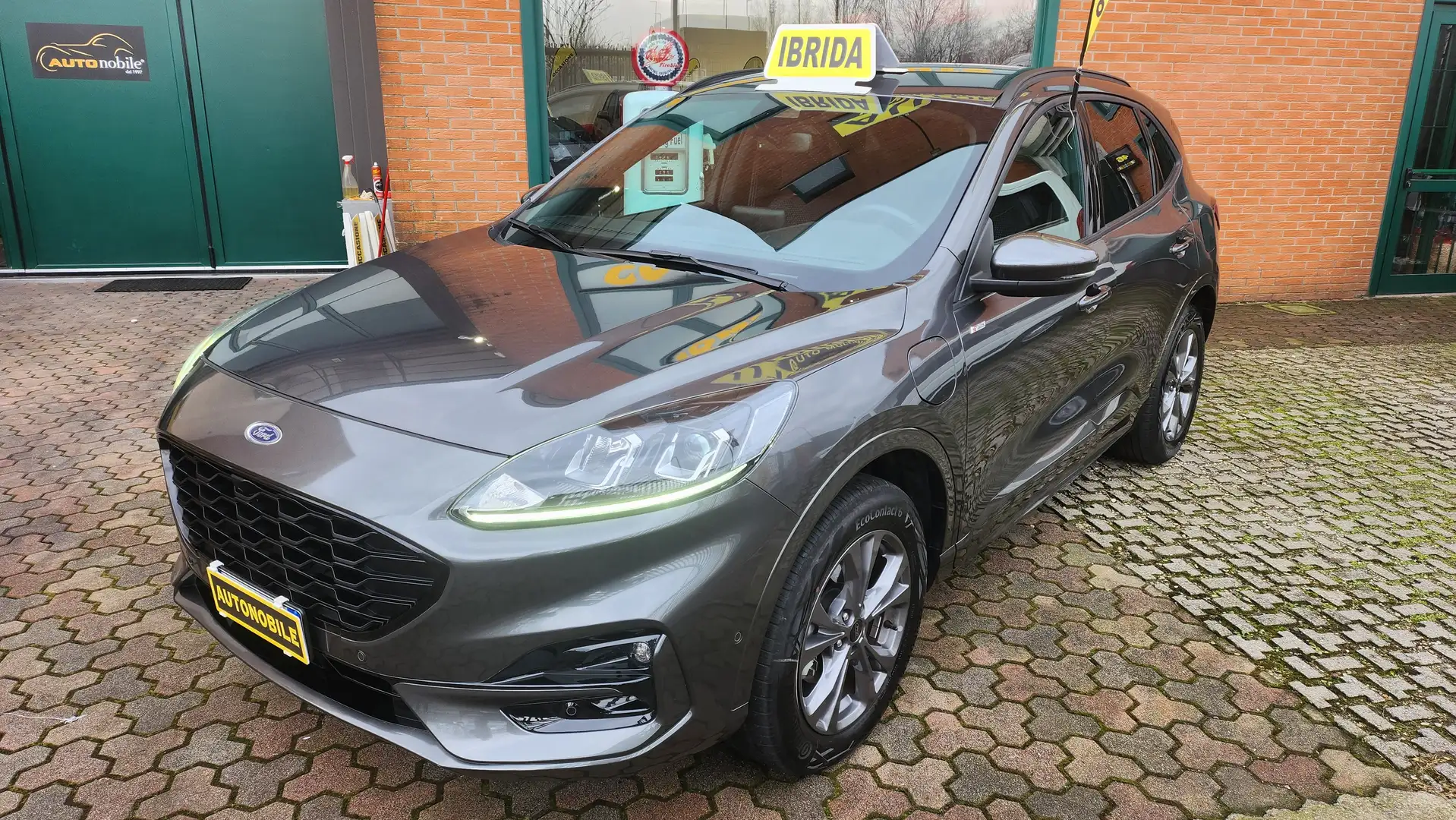 Ford Kuga Kuga 2.5 phev ST-Line 2wd 225cv cvt KM 2.900 !! Grau - 2