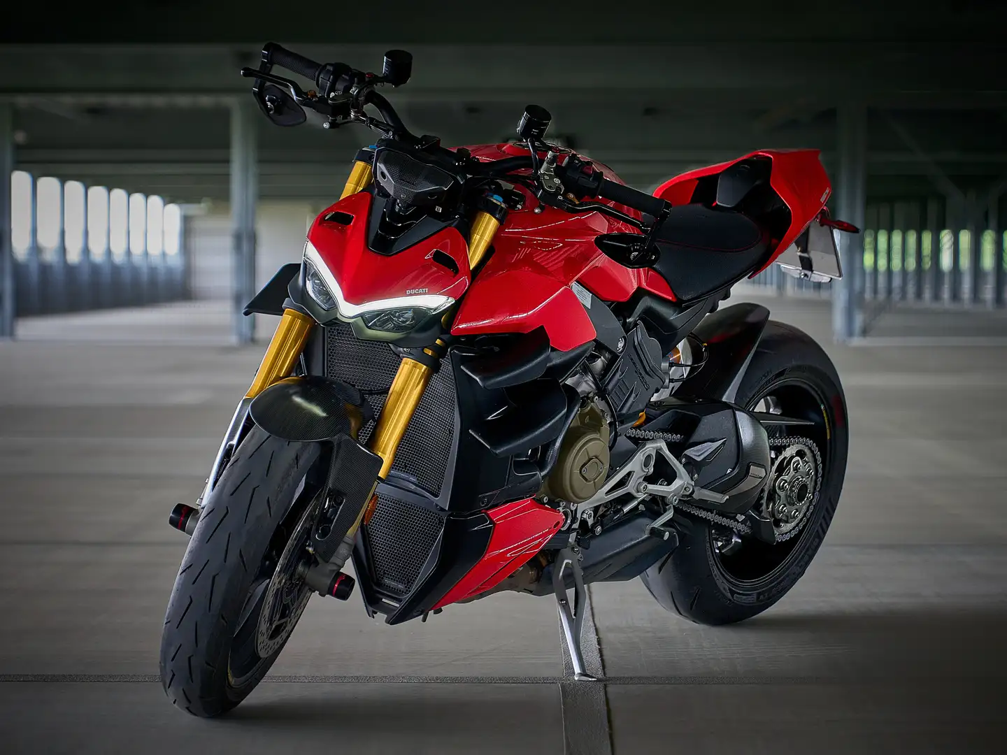 Ducati Streetfighter V4S Червоний - 1