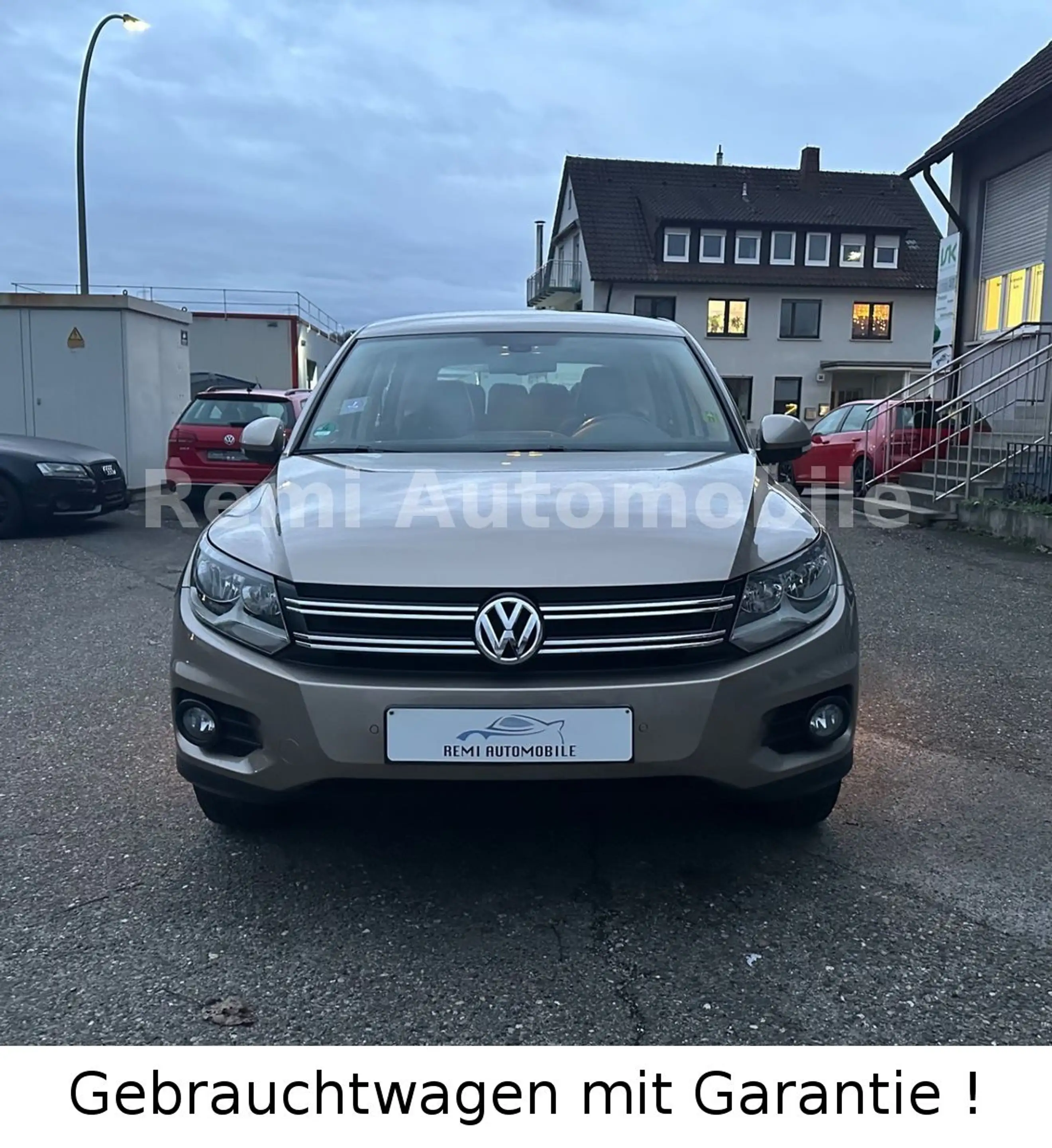 Volkswagen Tiguan Track & Field 4Motion MOTOR NEU — photo 2