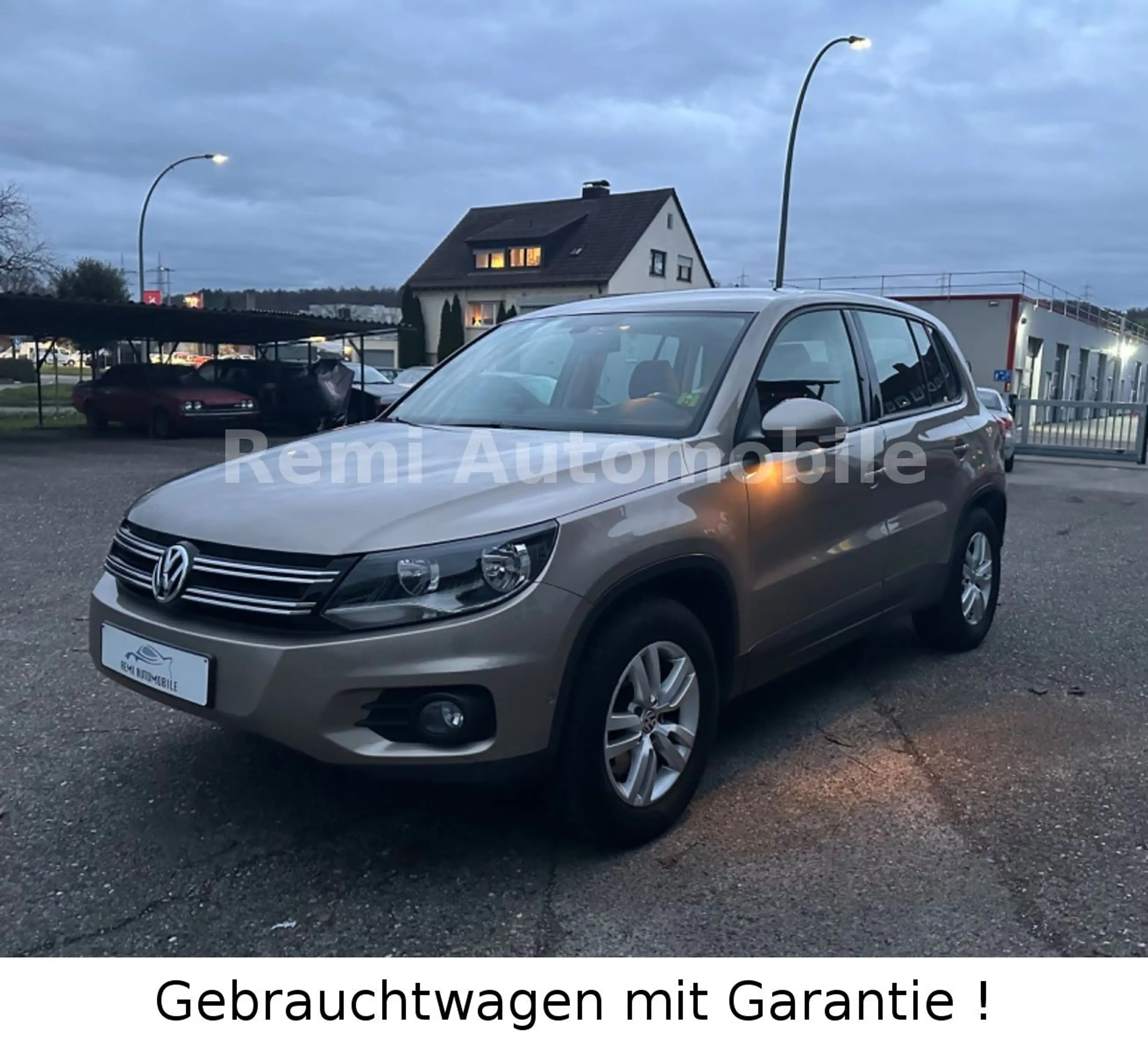 Volkswagen Tiguan Track & Field 4Motion MOTOR NEU — photo 3