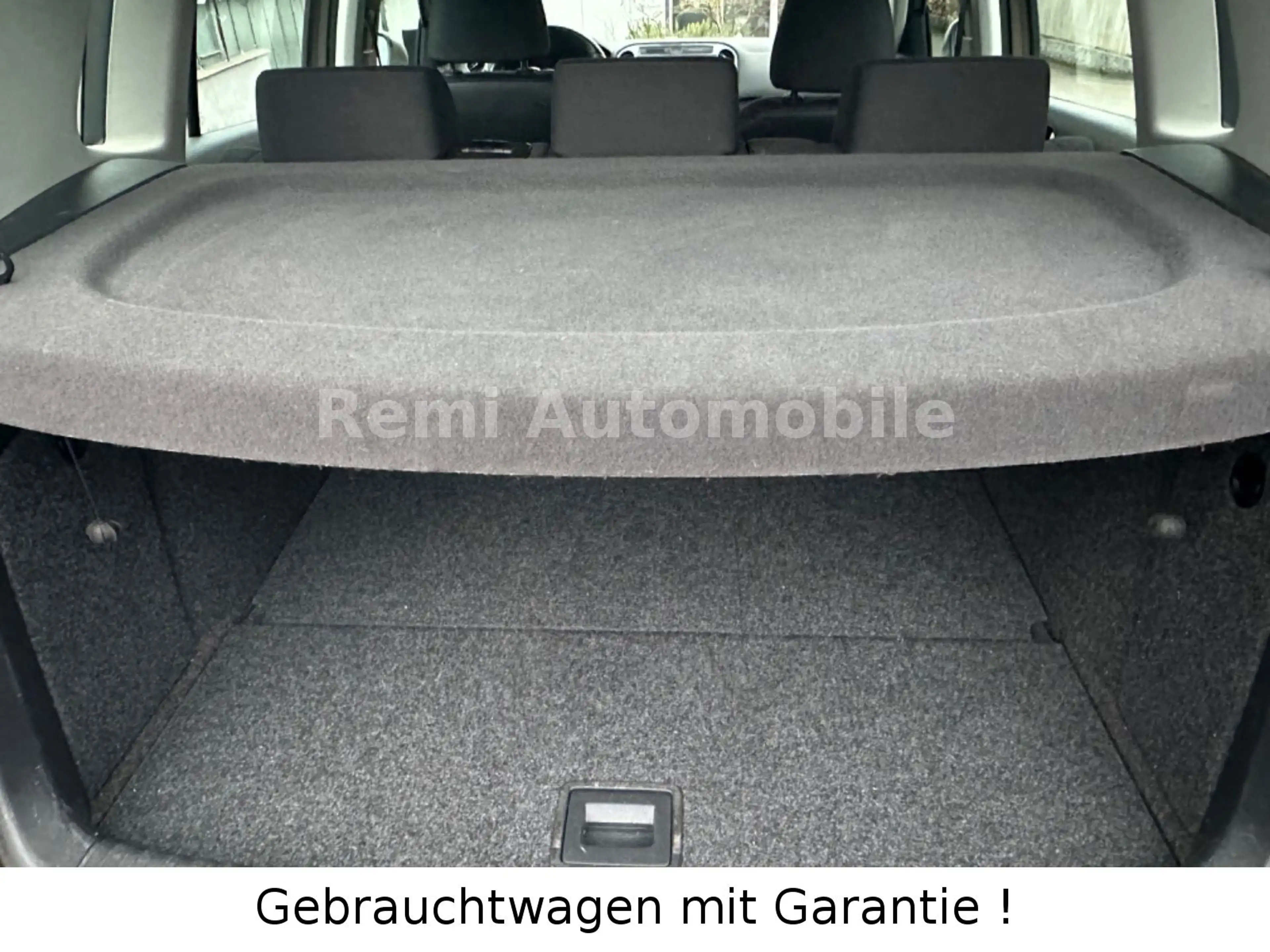 Volkswagen Tiguan Track & Field 4Motion MOTOR NEU — photo 16