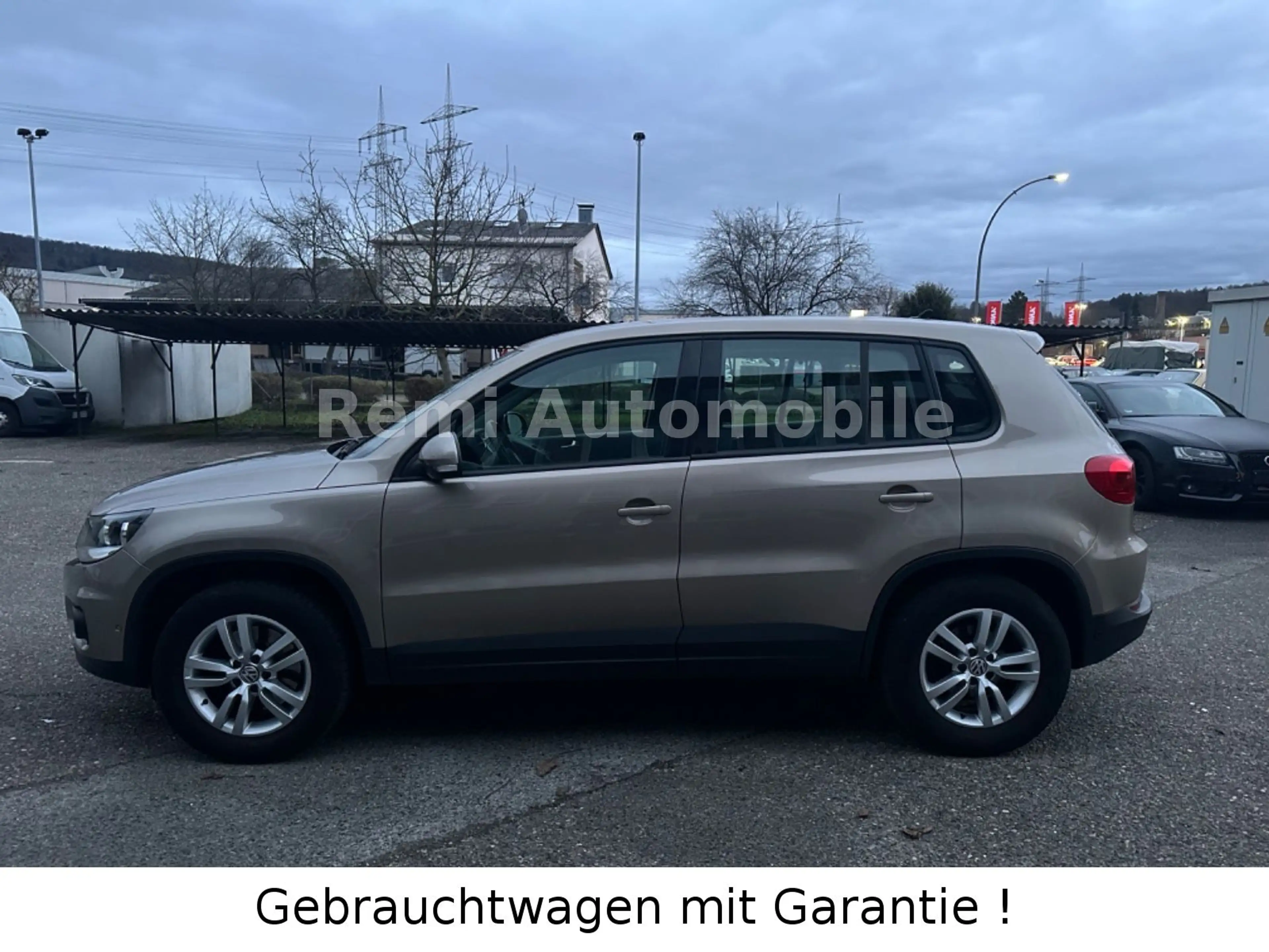 Volkswagen Tiguan Track & Field 4Motion MOTOR NEU — photo 4