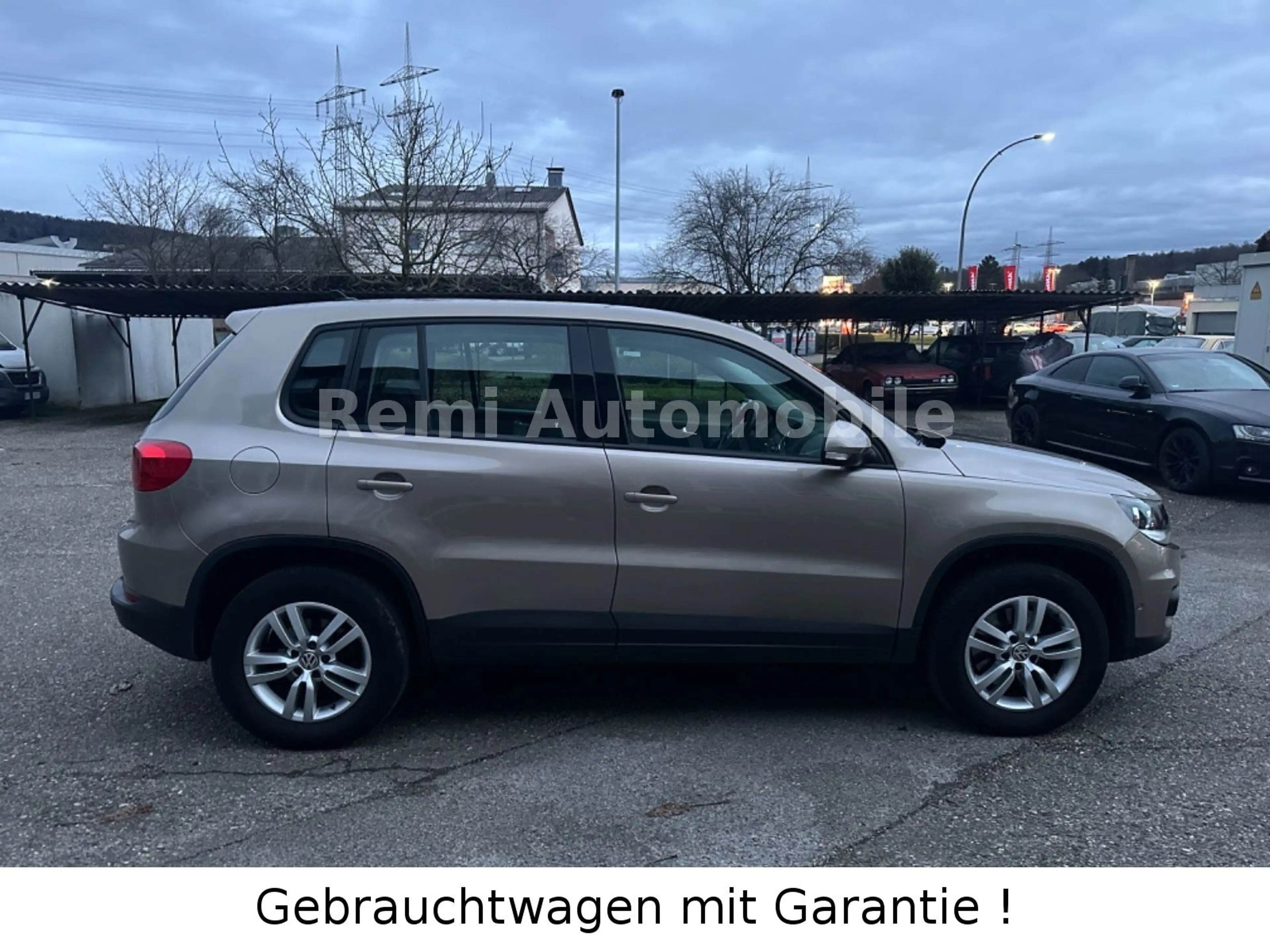 Volkswagen Tiguan Track & Field 4Motion MOTOR NEU — photo 8