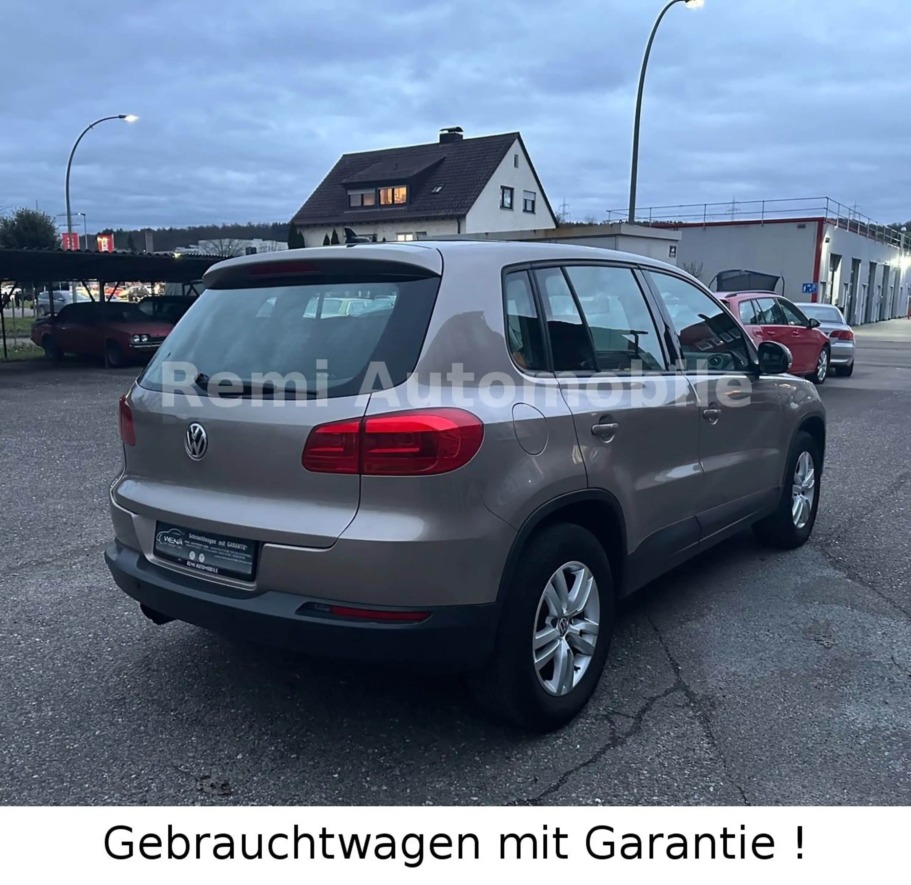 Volkswagen Tiguan Track & Field 4Motion MOTOR NEU — photo 7