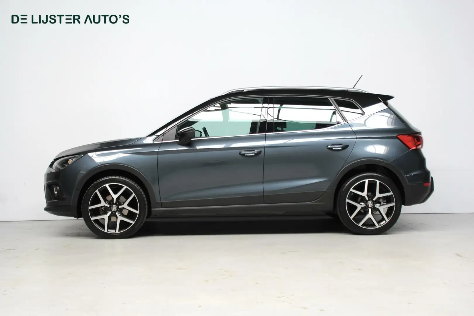 SEAT Arona 1.0 TSI FR Sport Automaat | CarPlay | Virtual | Ca Grijs - 2