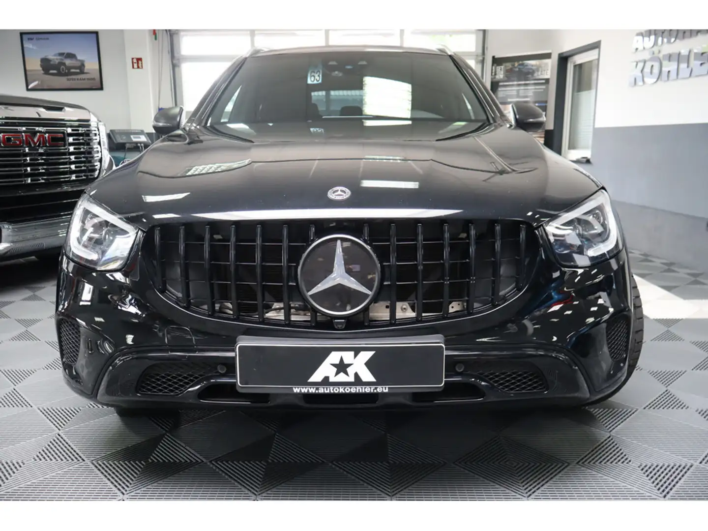 Mercedes-Benz GLC 400 d 4Matic AK-DESIGNO Edition Czarny - 2