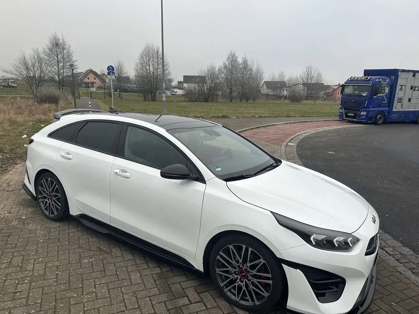 Kia ProCeed / pro_cee'd 1.6 T-GDI DCT7 OPF GT - 2