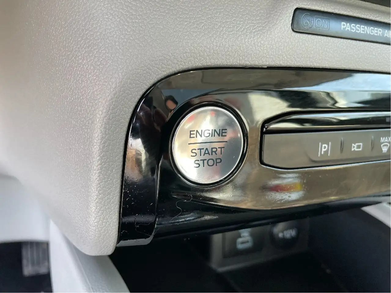 Ford Escape снимка Ford Escape