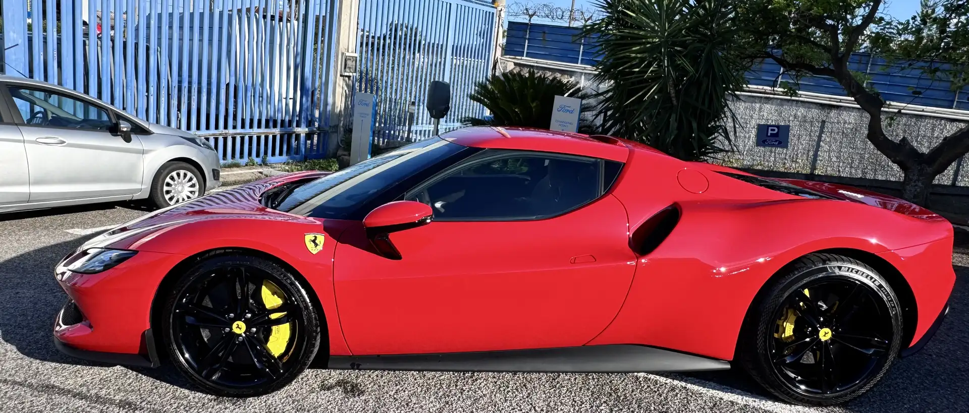 Ferrari 296 GTB GTB Rot - 1