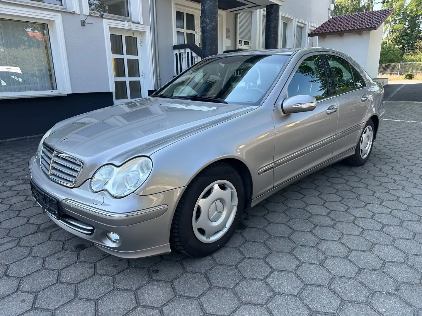 Mercedes-Benz C 220 C -Klasse Lim. C 220 CDI Silber - 1