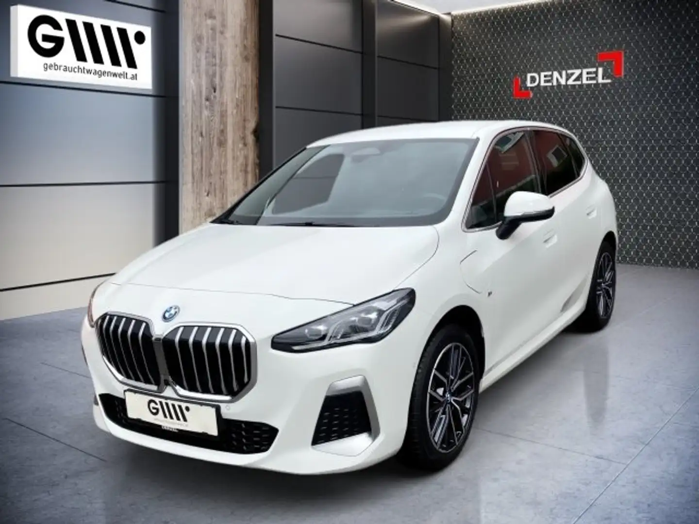 BMW 225 e xDrive Active Tourer U06 XB2 Blanc - 2