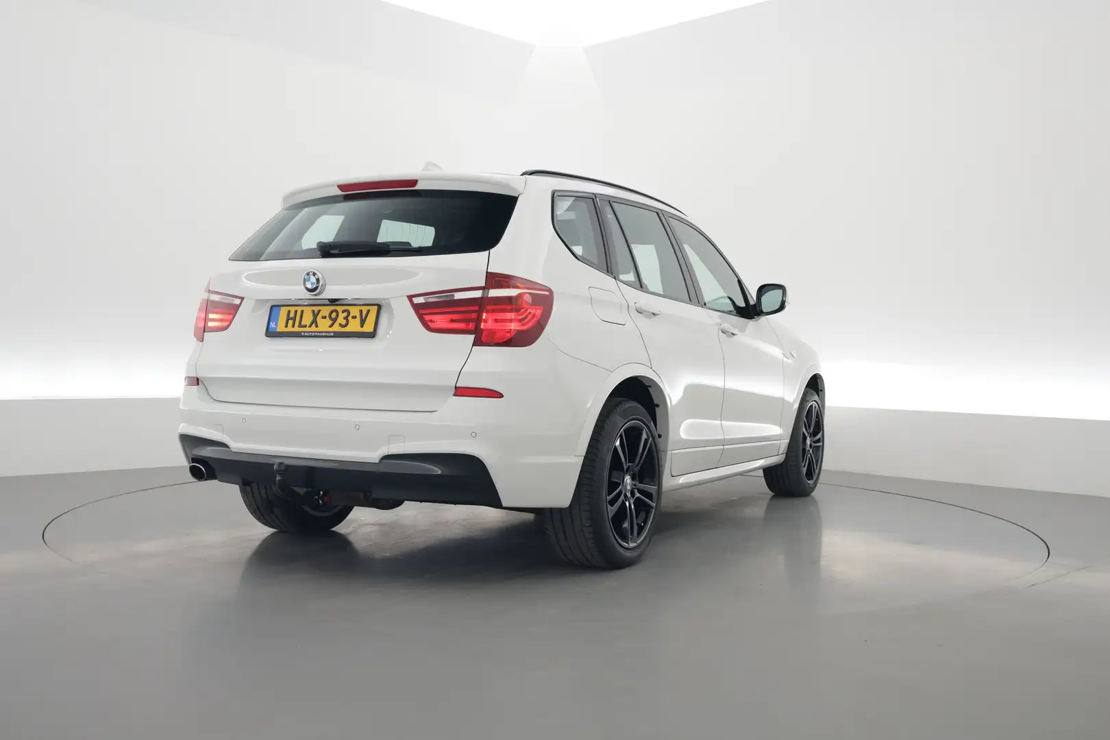 BMW X3 xDrive20d | HUD | Schuif-/kanteldak | Afn. Trekhaa Blanc - 2