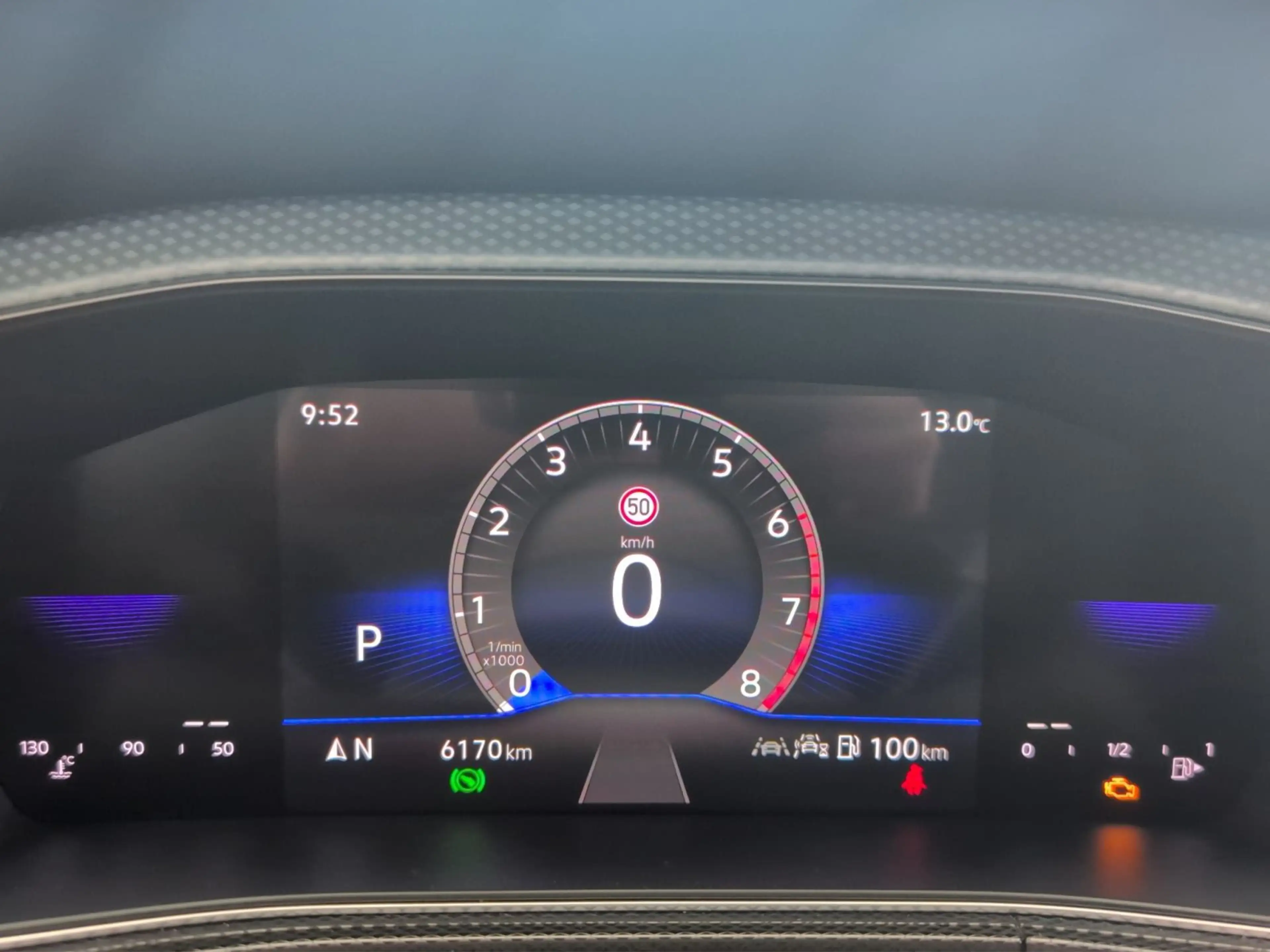 Volkswagen T-Cross Life 1.0 TSI DSG — photo 11