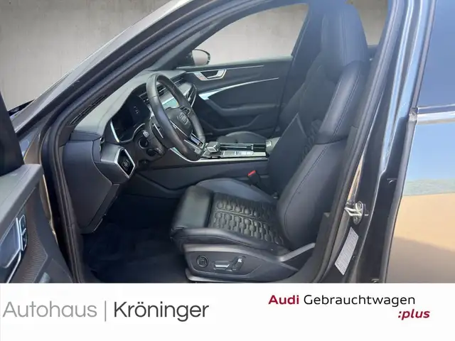 Audi RS6 Avant view 7