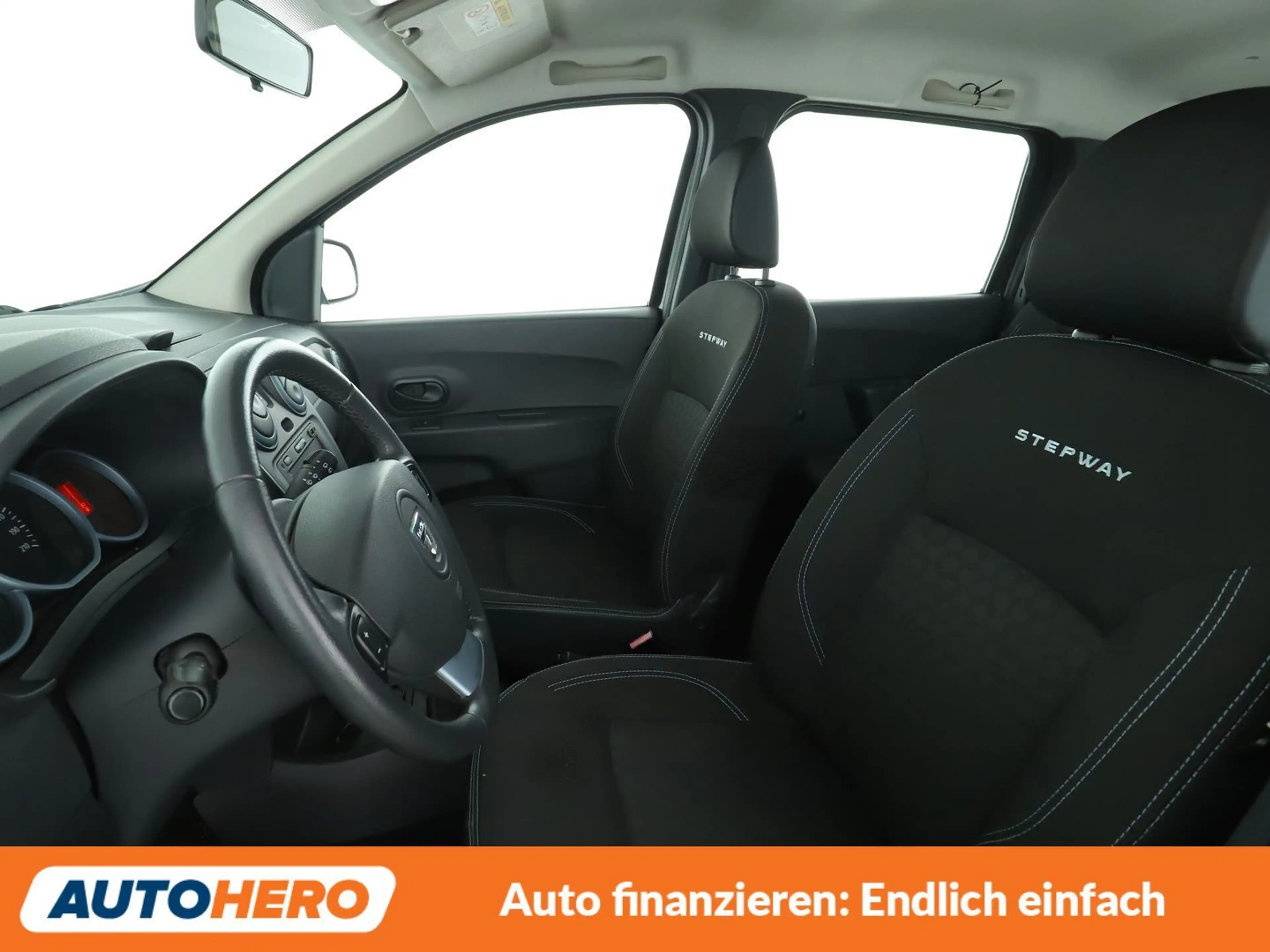 Dacia Lodgy 1.2 TCe Stepway*NAVI*PDC*SHZ*KLIMA*TEMPO* — photo 10