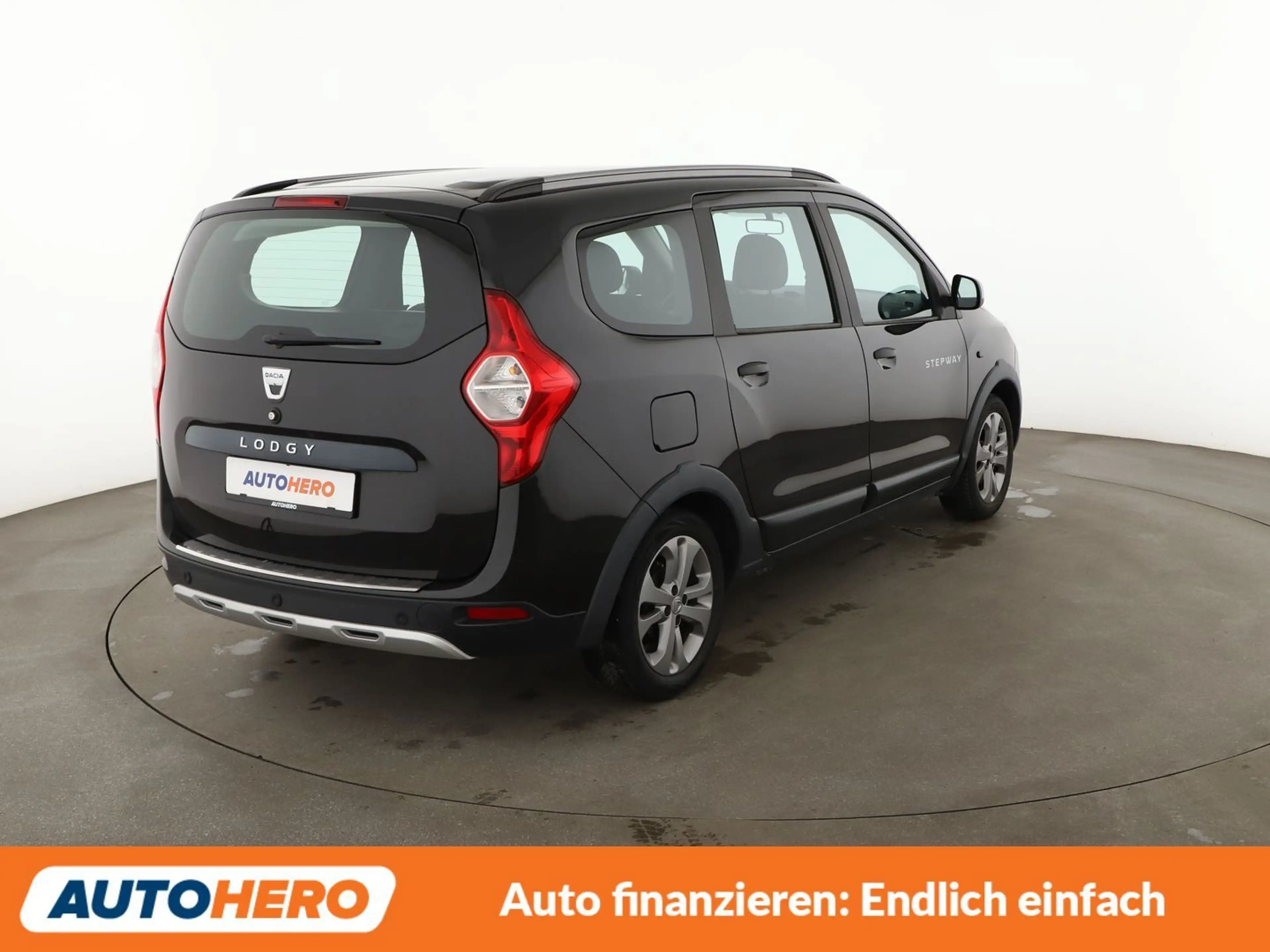 Dacia Lodgy 1.2 TCe Stepway*NAVI*PDC*SHZ*KLIMA*TEMPO* — photo 6