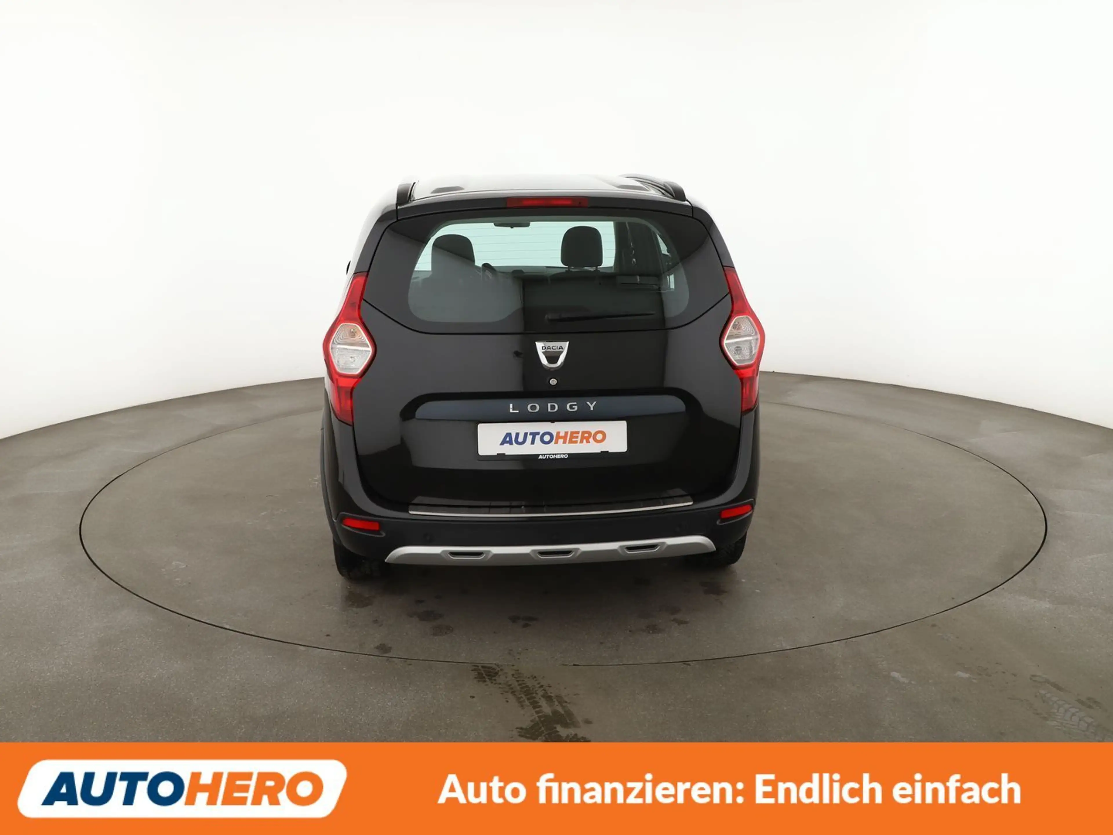 Dacia Lodgy 1.2 TCe Stepway*NAVI*PDC*SHZ*KLIMA*TEMPO* — photo 5