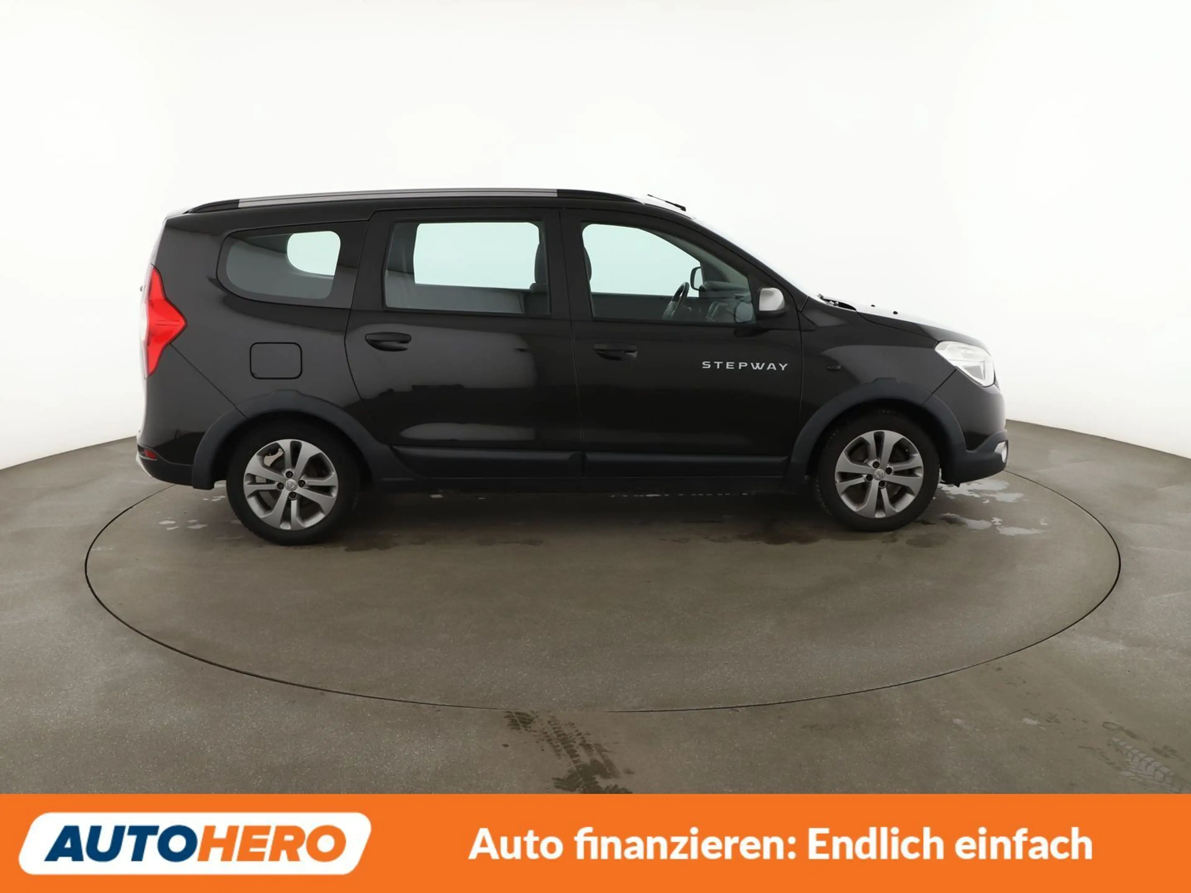 Dacia Lodgy 1.2 TCe Stepway*NAVI*PDC*SHZ*KLIMA*TEMPO* — photo 7