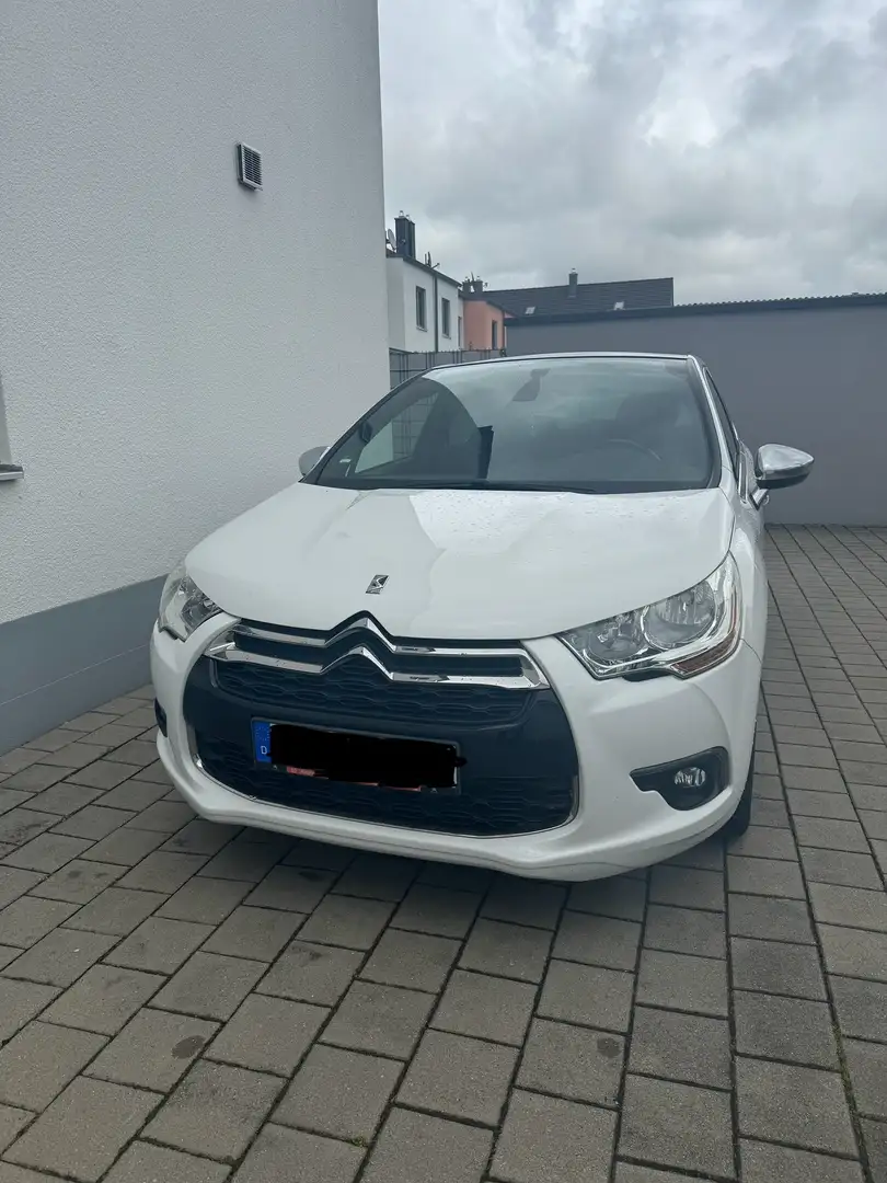 Citroen DS4 Citroën DS4 2.0 BlueHDi Limousine Fehér - 1