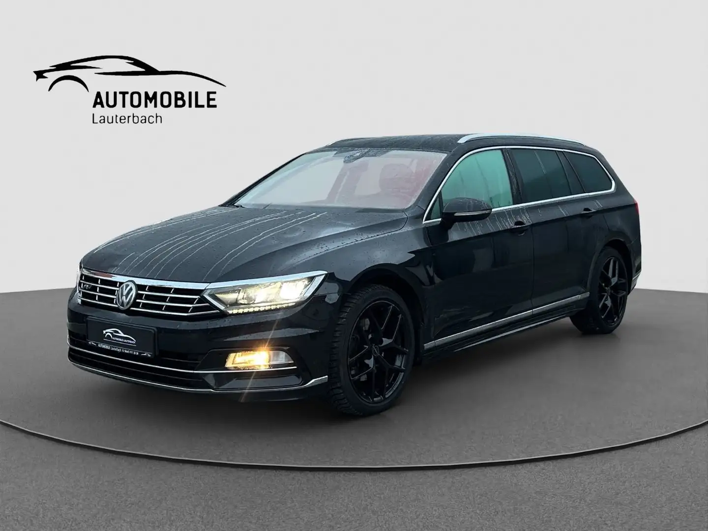 Volkswagen Passat Variant Highl. R-line DSG/ACC/AHK/LHZ/SHZ Noir - 1