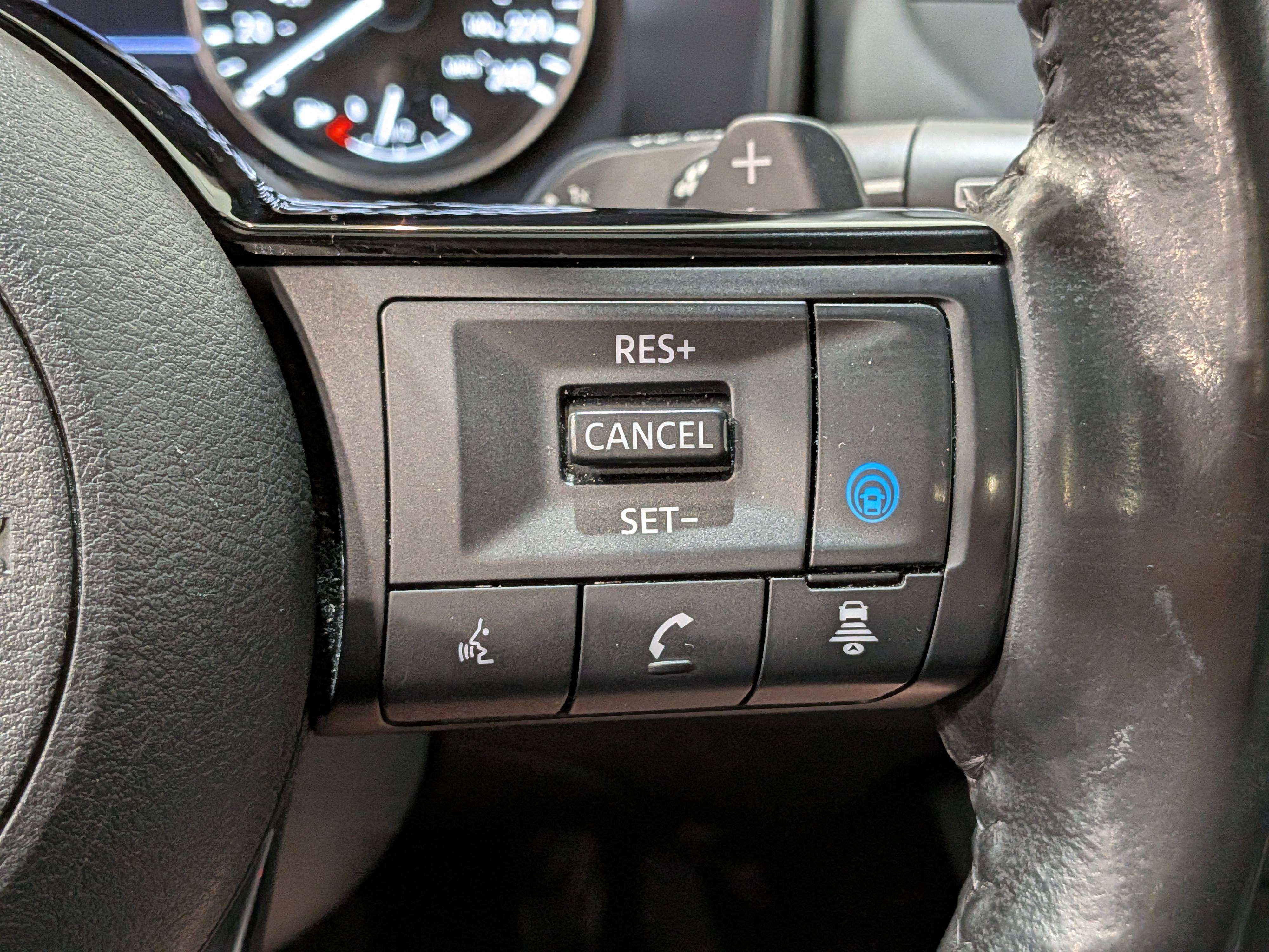 Nissan Rogue 2023