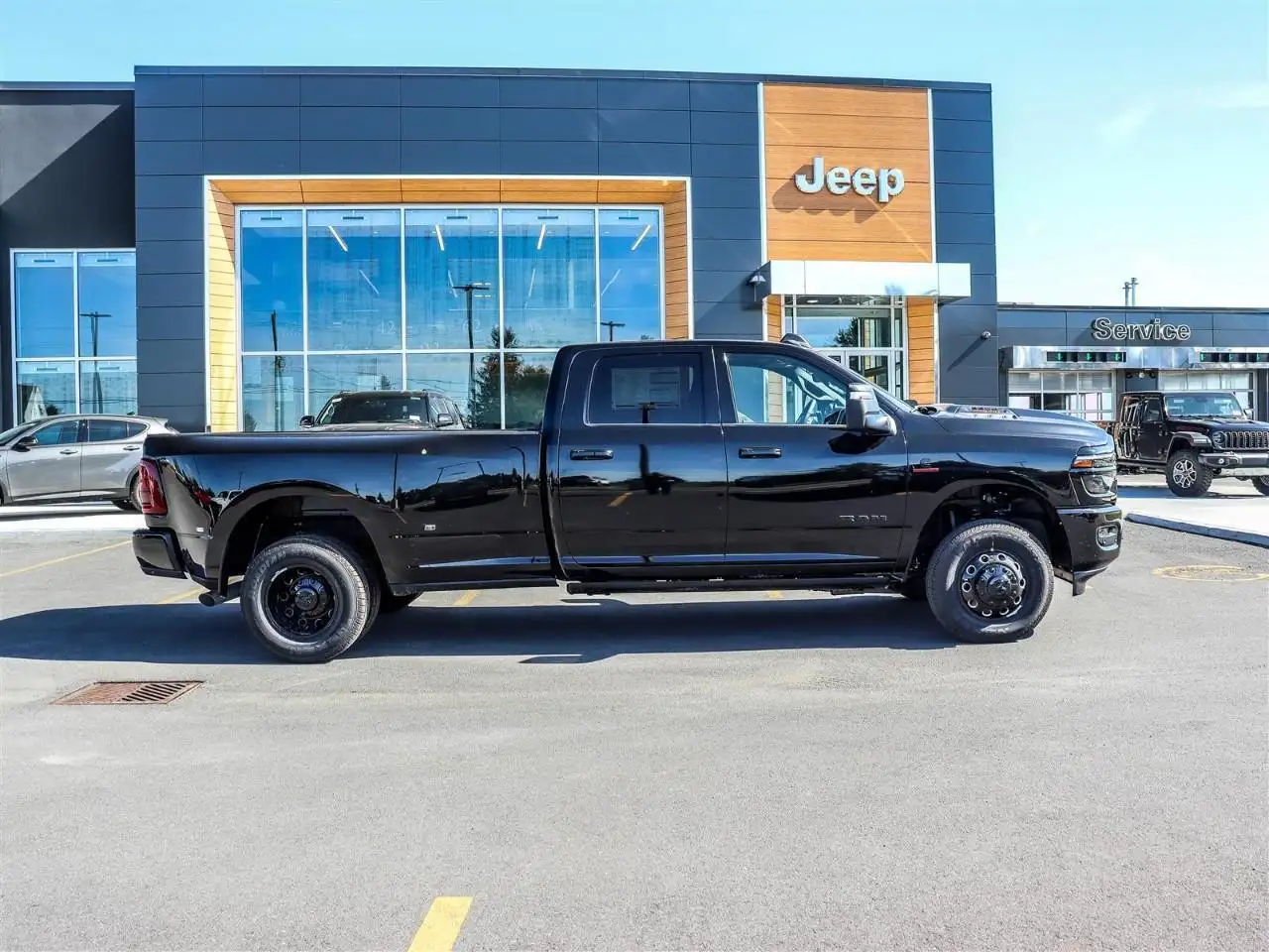 RAM 3500 снимка RAM 3500