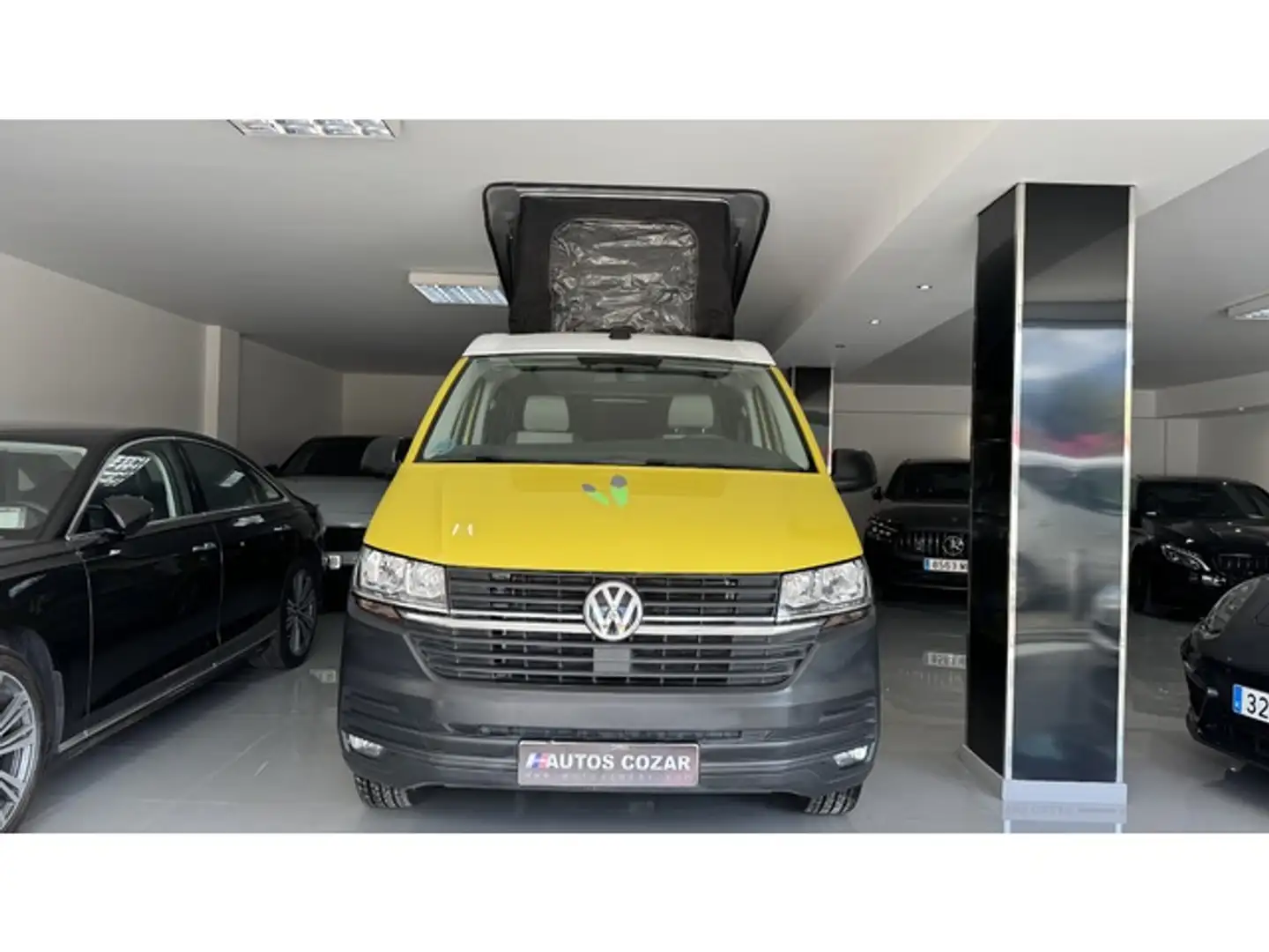 Volkswagen T6 Transporter Kombi 2.0TDI SCR BMT Larga 81kW Amarillo - 2