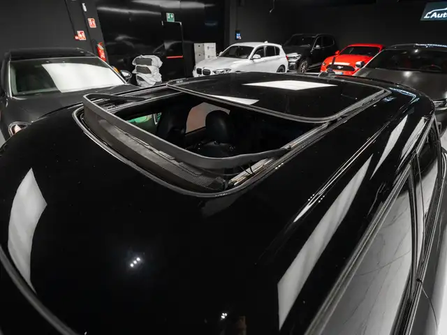 Mini Cooper Cooper view 16