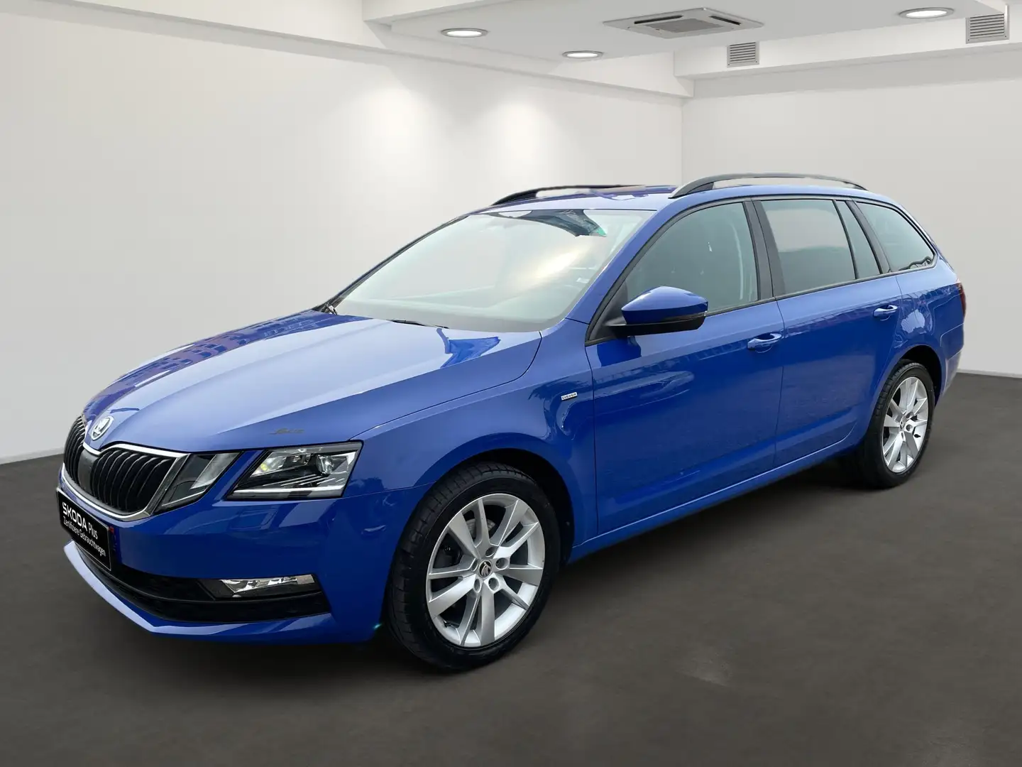 Skoda Octavia Combi 2.0 TDI DSG Clever *LED*PDC*NAVI* Modrá - 2