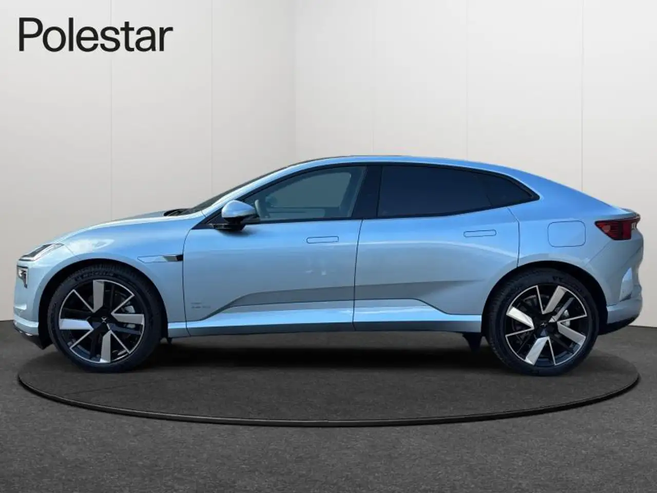 Polestar 4 2025
