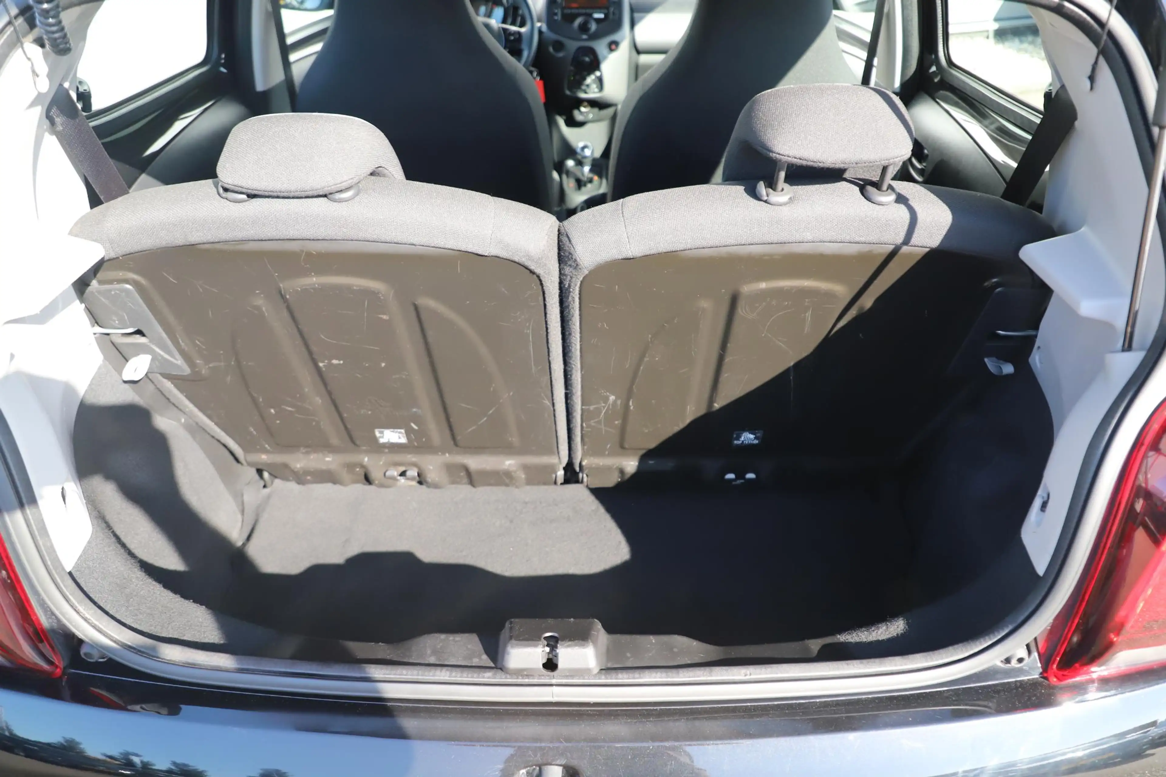 Peugeot 108 1.0 e-VTi Active Automaat Radio Bluetooth Airco LE — photo 8