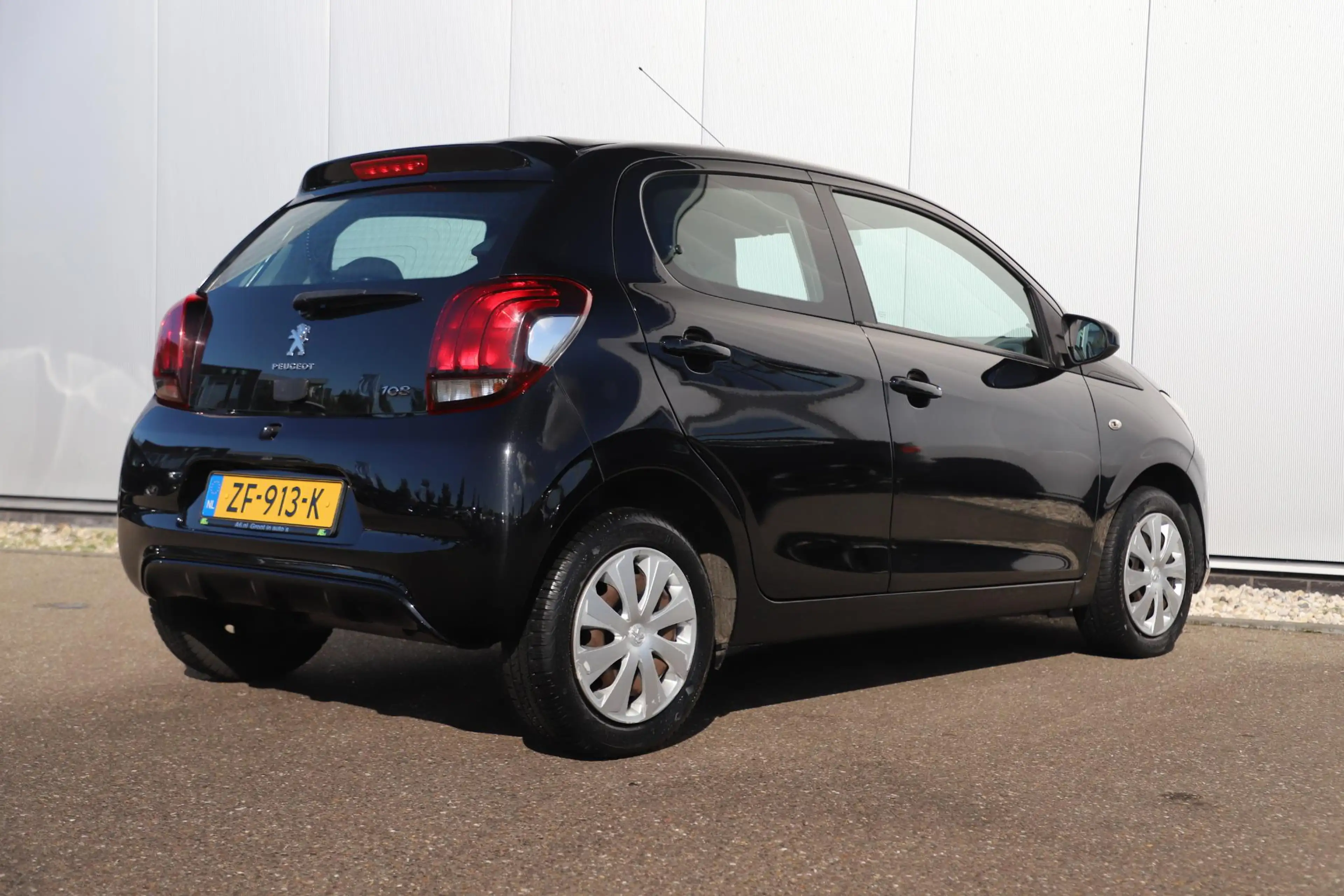 Peugeot 108 1.0 e-VTi Active Automaat Radio Bluetooth Airco LE — photo 4