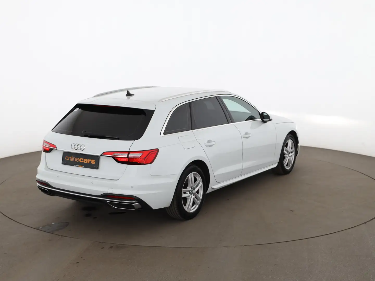 Audi A4 Avant 35 TDI advanced Aut LED RADAR NAVI R-CAM Weiß - 2